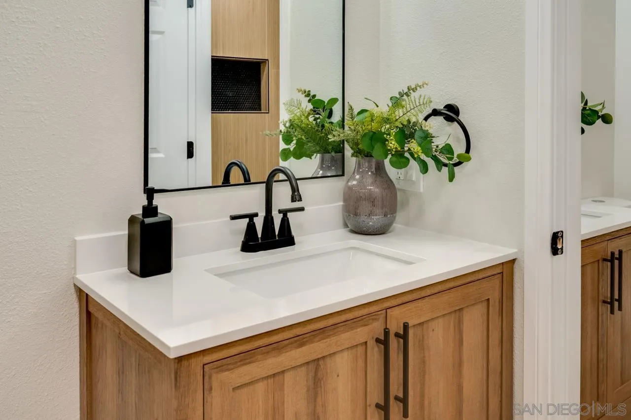 https://cdn.realtyfeed.com/cdn/127/250036276/b111b006f38301a21447249ff0034caa.webp