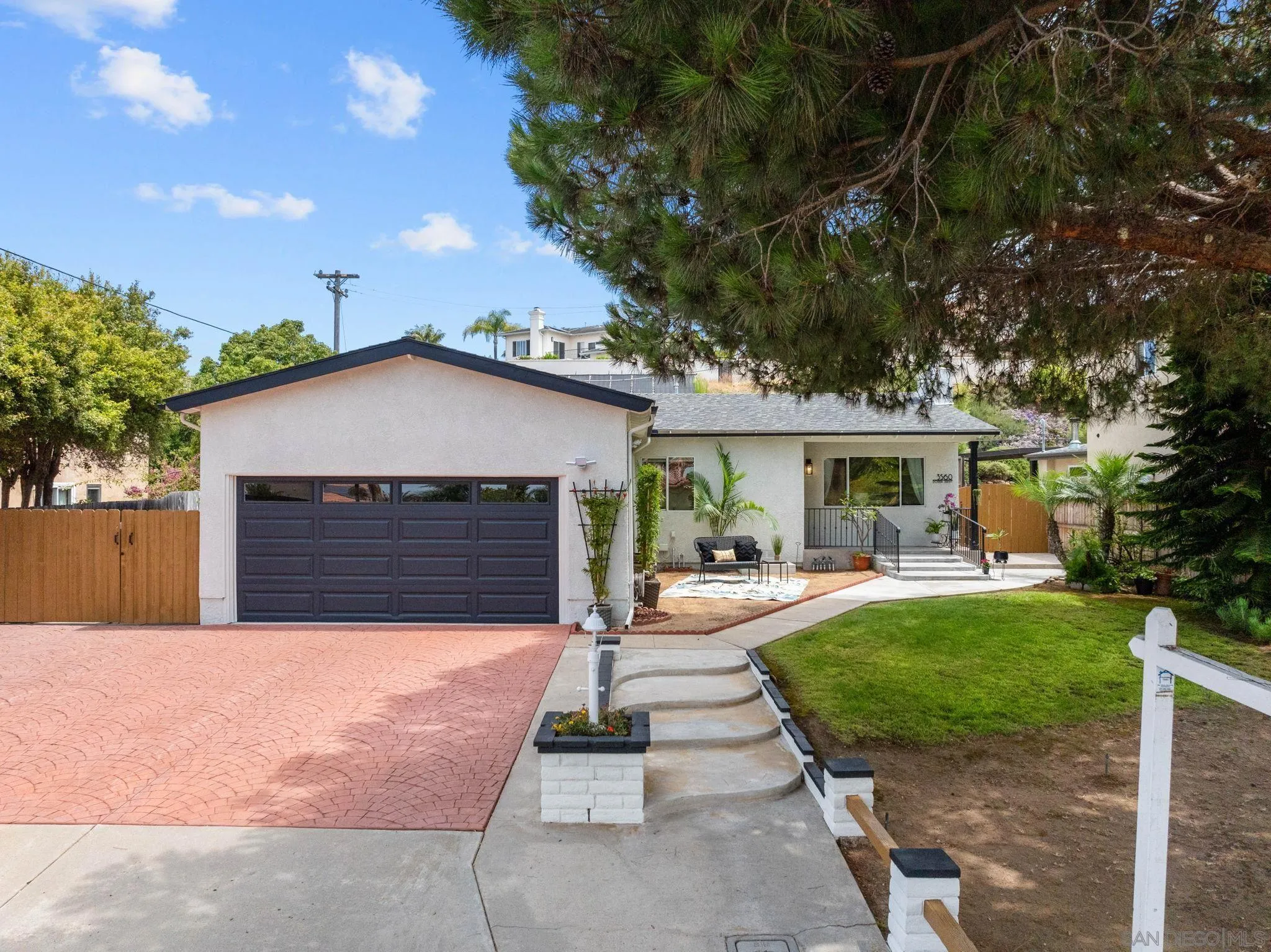 https://cdn.realtyfeed.com/cdn/127/250036278/b0227b6d9bfa085aace887c7da4a9c65.webp