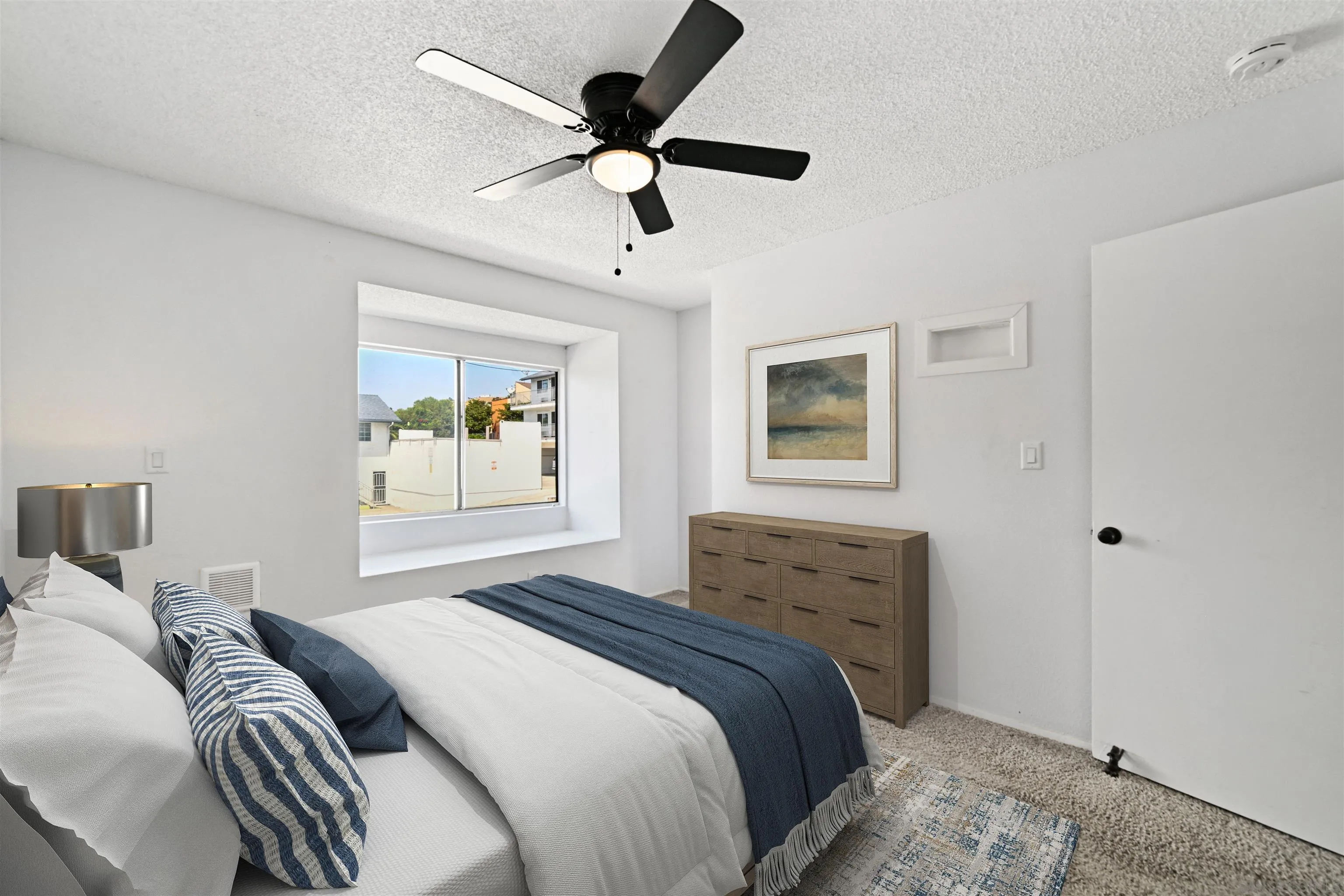 https://cdn.realtyfeed.com/cdn/127/250036282/dde959e02c728fe66f4be3e65ee74968.webp