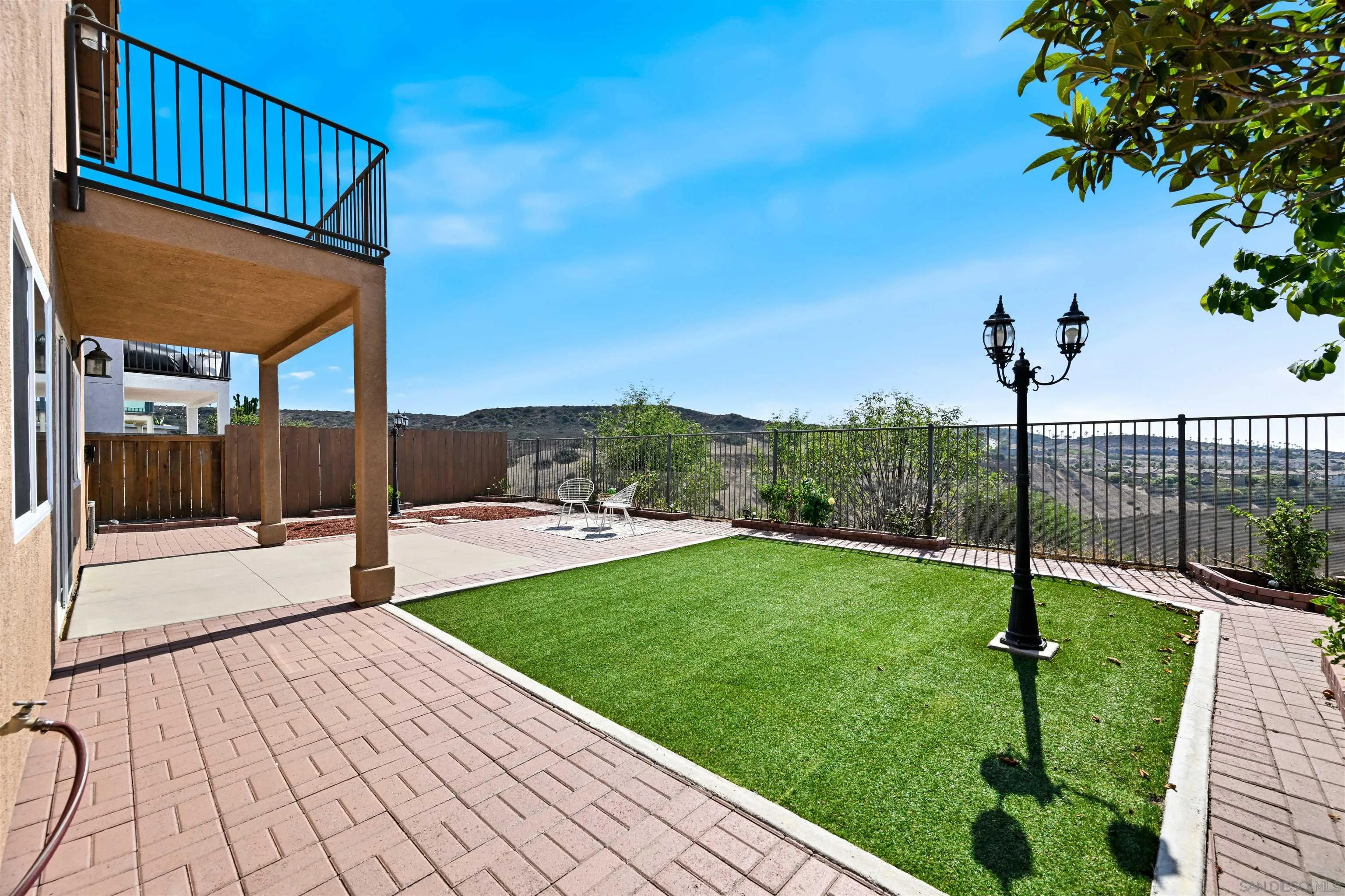 https://cdn.realtyfeed.com/cdn/127/250036283/1fcd8805e795be0b2118a98484c4f7dc.webp