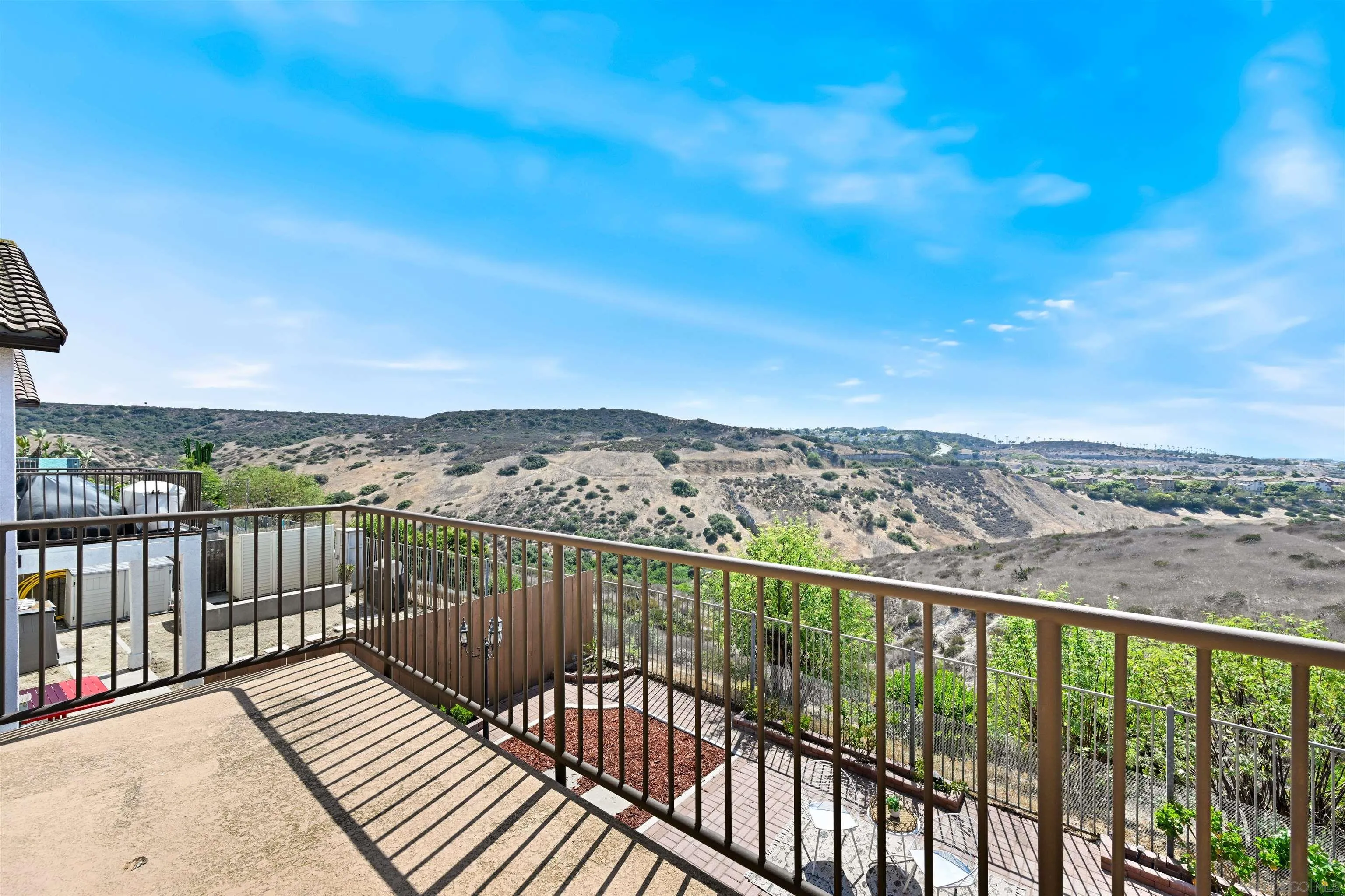 https://cdn.realtyfeed.com/cdn/127/250036283/c6c2b8189e410ef63360efdd792a0b16.webp