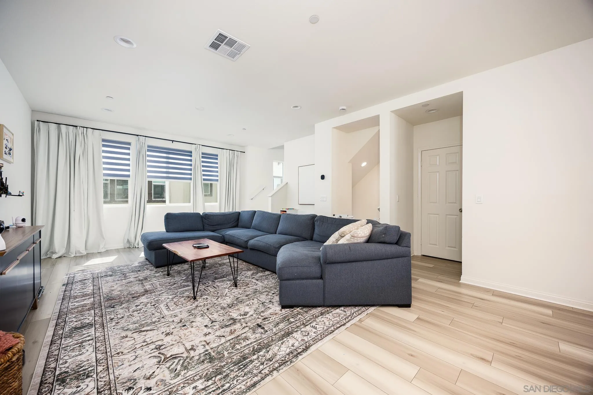 Photo #8: 250036286 Listing: Photo #8