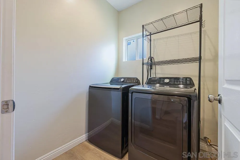 https://cdn.realtyfeed.com/cdn/127/250036289/0fb9fe9b57182071df150266e63a3f5b.webp