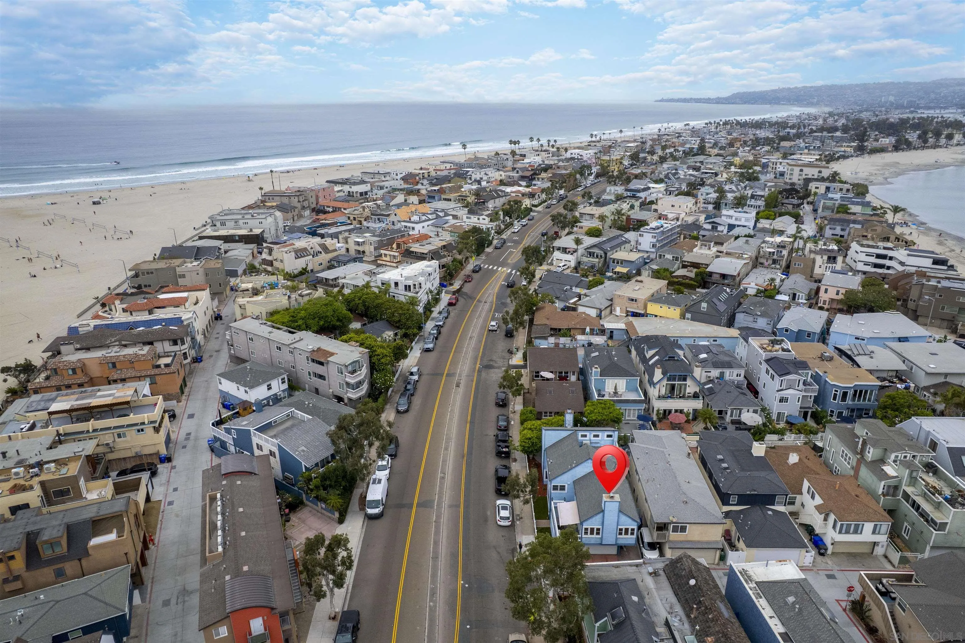 https://cdn.realtyfeed.com/cdn/127/250036293/4e05a4ebce375fe31fc198b295d593b4.webp