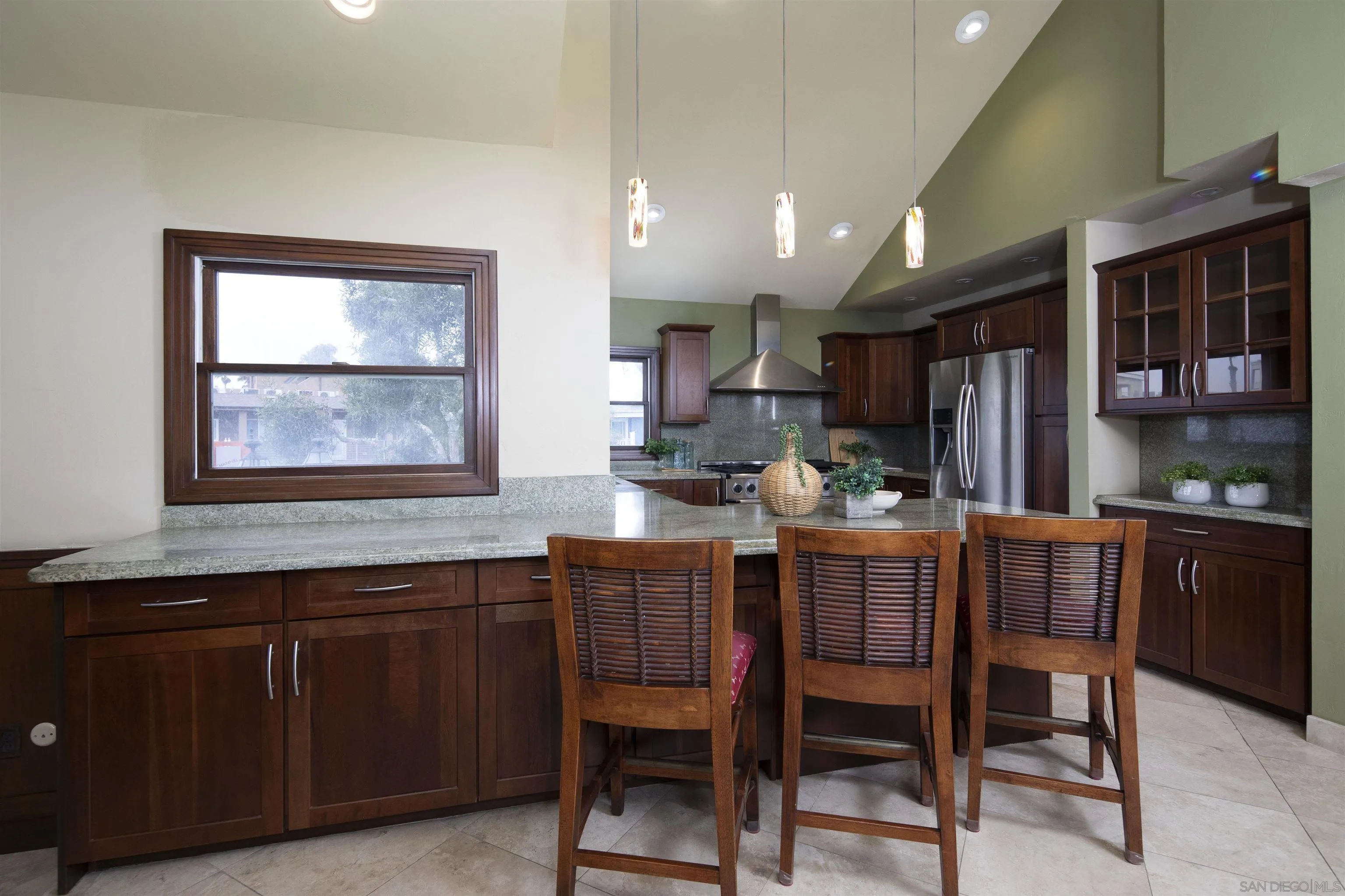 https://cdn.realtyfeed.com/cdn/127/250036293/5cfc5a1c67d9e6ac34ac6dcfd78ac3a5.webp