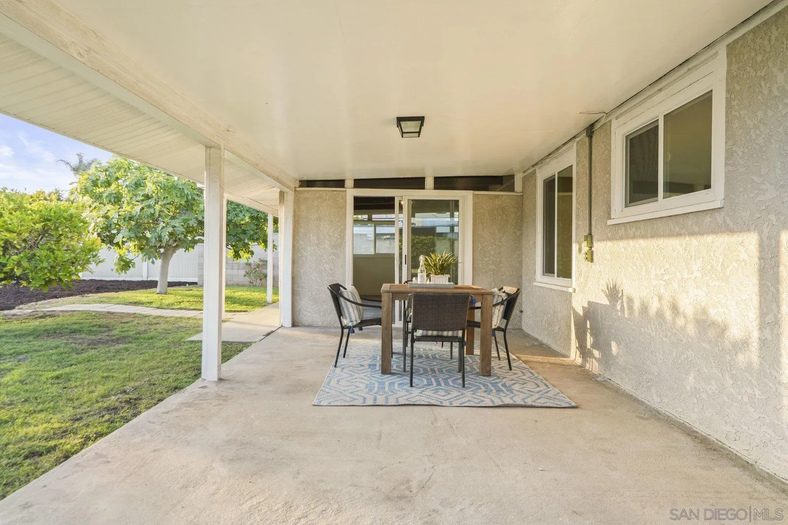 https://cdn.realtyfeed.com/cdn/127/250036296/2e3b69352ed2acb35ce26ca58765d727.webp
