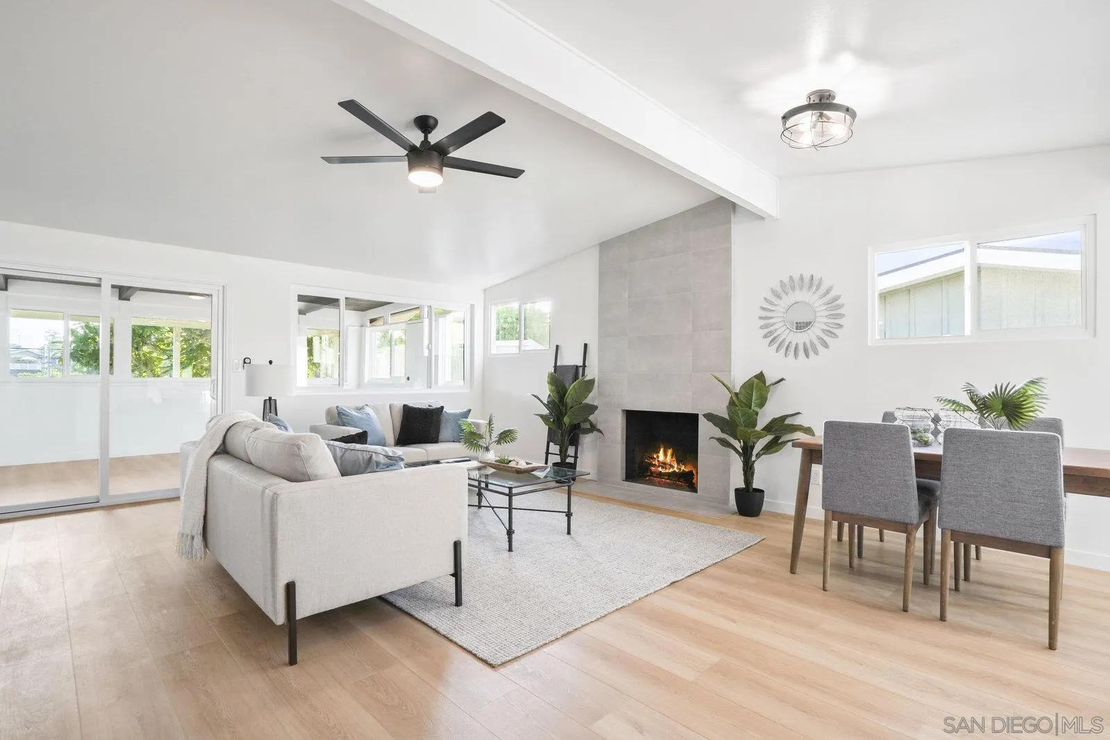 https://cdn.realtyfeed.com/cdn/127/250036296/9eeb314c5200e54c782699c77e7ffe2c.webp
