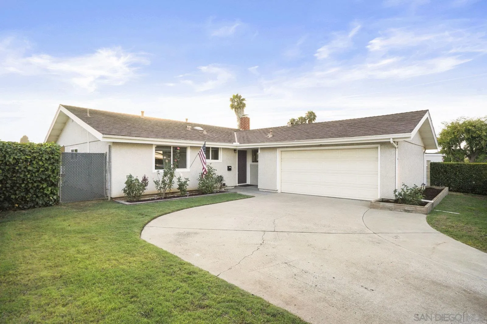 https://cdn.realtyfeed.com/cdn/127/250036296/a0860066ca0689f38891cfadfd6029d0.webp