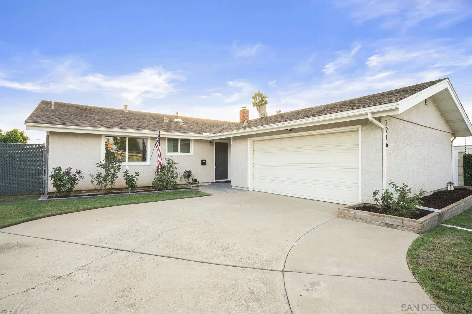 https://cdn.realtyfeed.com/cdn/127/250036296/d33d8082bc34fb727d306778a5474269.webp