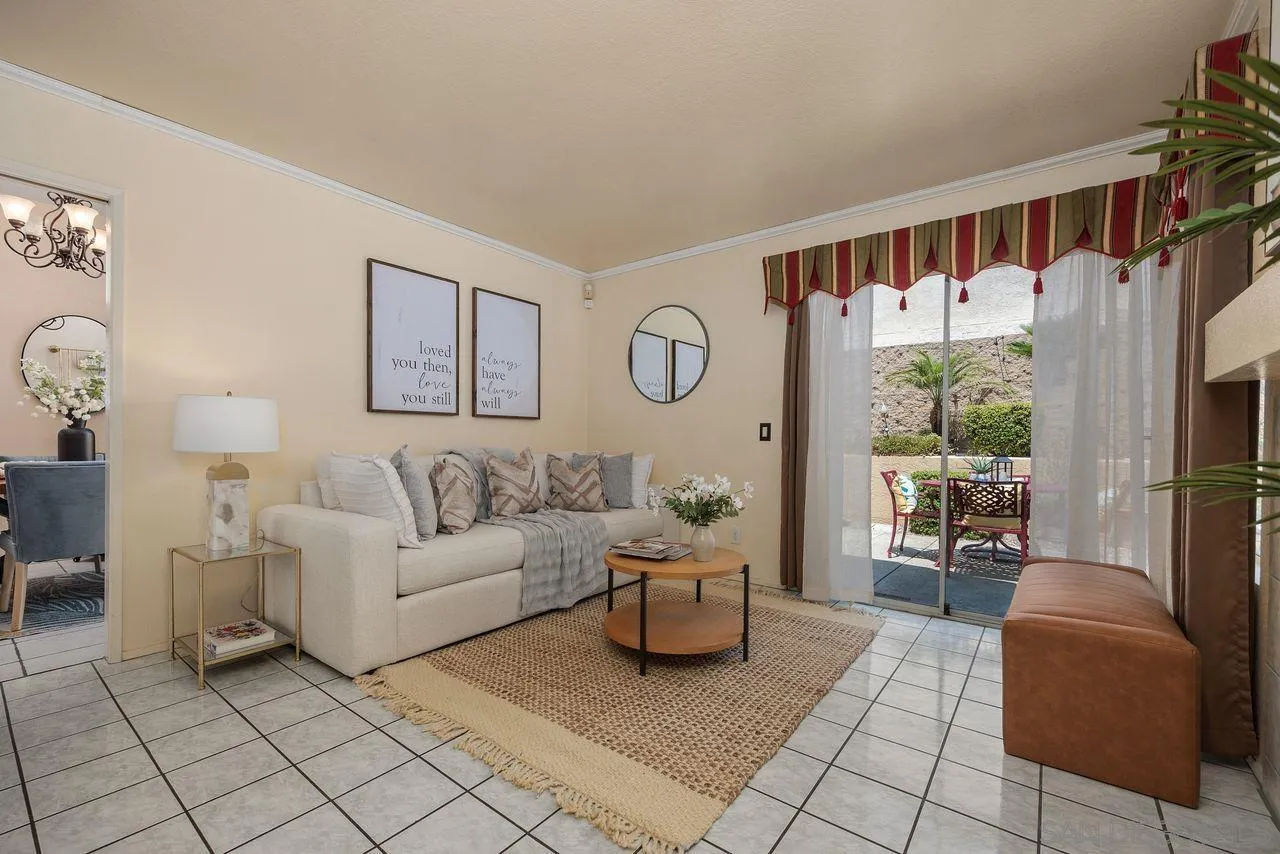 https://cdn.realtyfeed.com/cdn/127/250036298/7920c135ac11e9d590b8b28fbfff4e94.webp