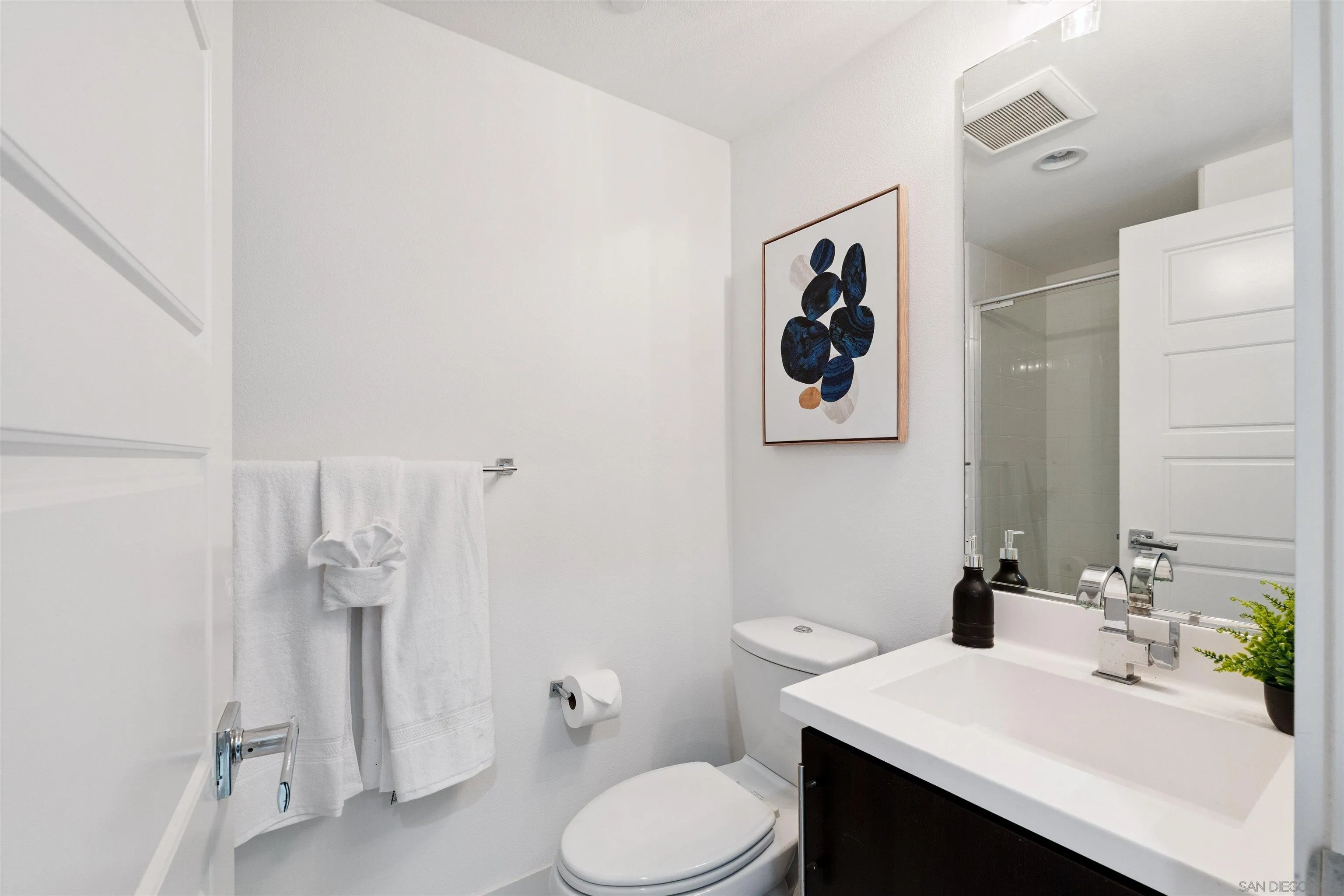 Photo #27: 250036302 Listing: Photo #27