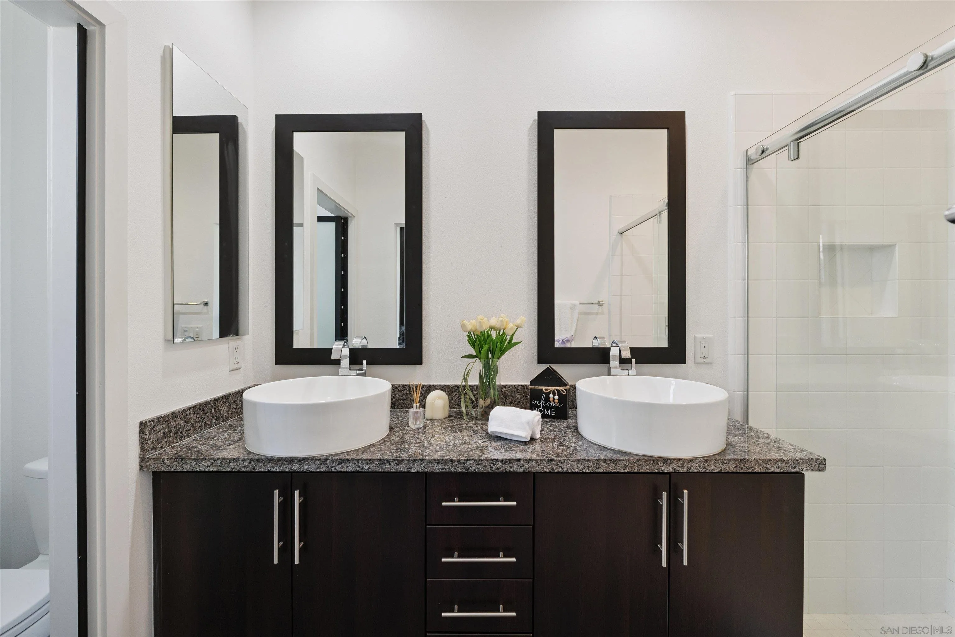Photo #19: 250036302 Listing: Photo #19
