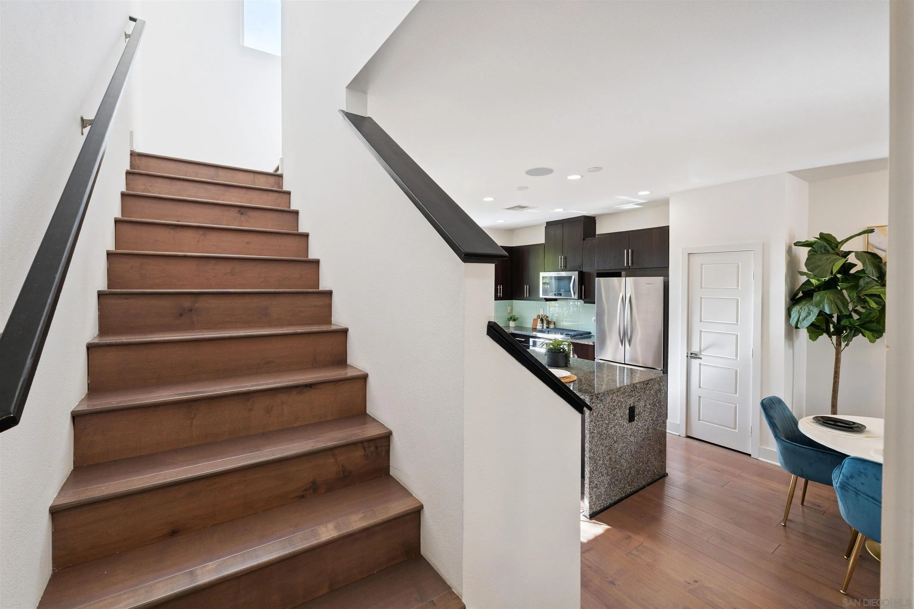 Photo #15: 250036302 Listing: Photo #15