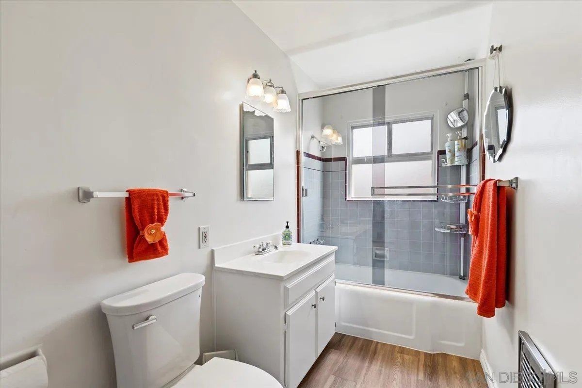 https://cdn.realtyfeed.com/cdn/127/250036305/2d5543643557e5165ab90fb7451febda.webp