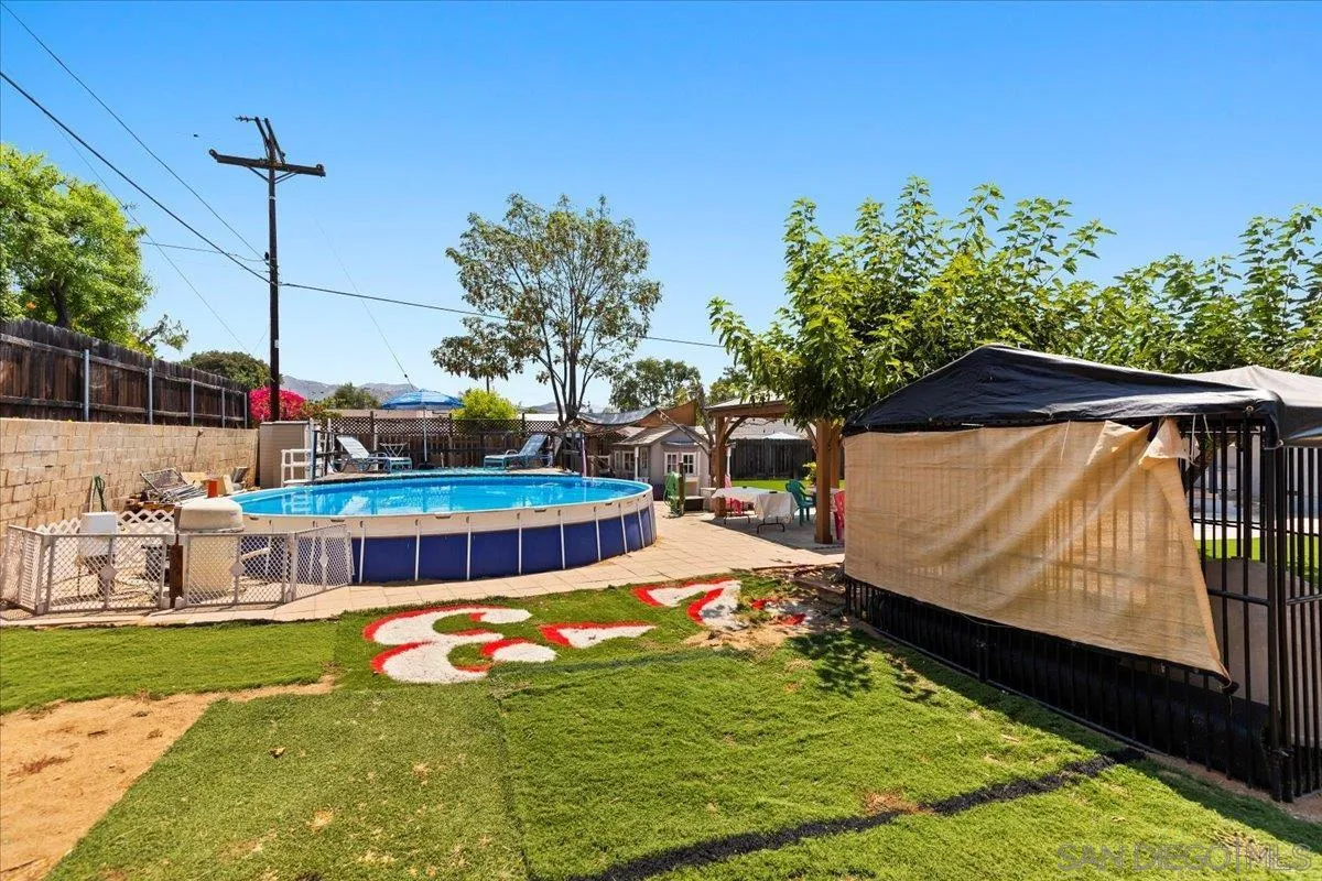 https://cdn.realtyfeed.com/cdn/127/250036305/e7ab8c5bed61e74d2b082af2e5669fed.webp