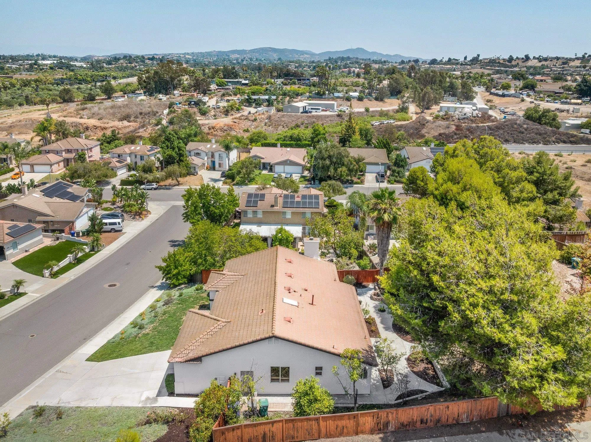 https://cdn.realtyfeed.com/cdn/127/250036306/9144d7347e48f600b06b3359822fd05c.webp