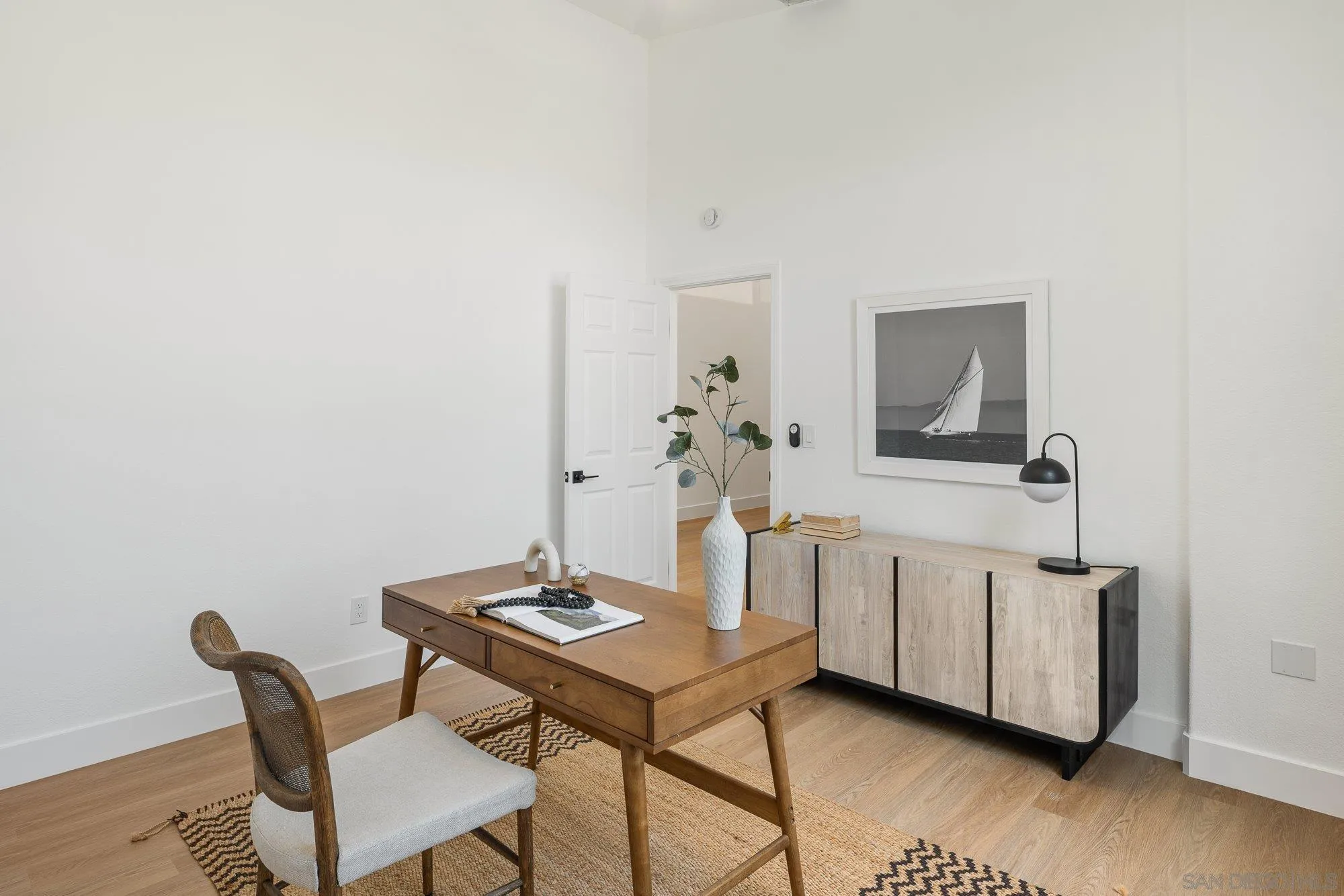 https://cdn.realtyfeed.com/cdn/127/250036306/d43a996bed3821da886485fdf83b2b1f.webp