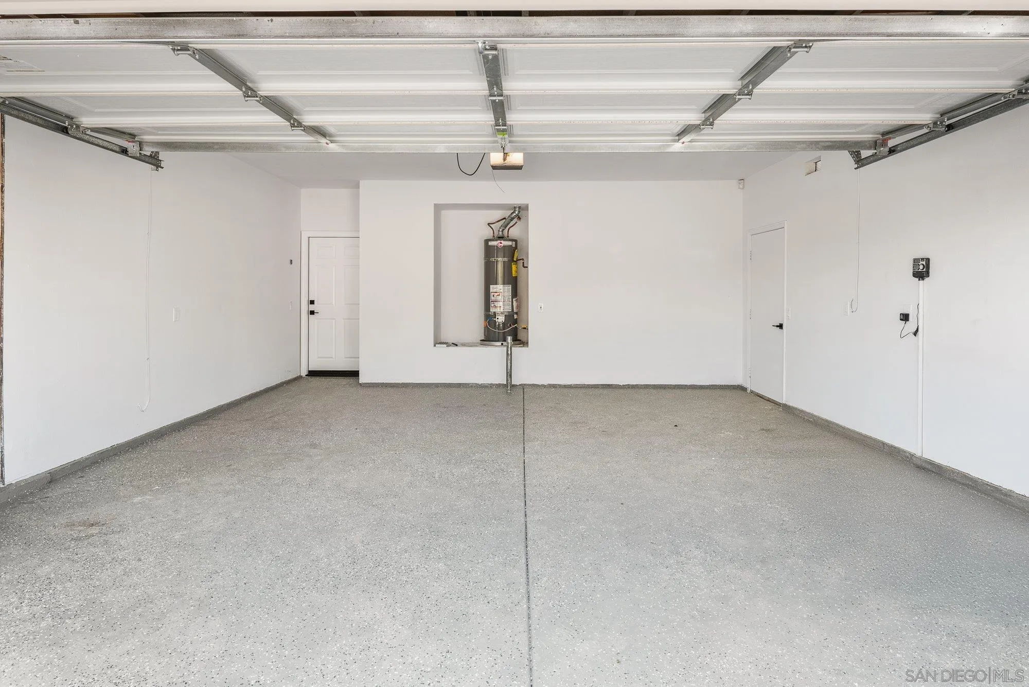 https://cdn.realtyfeed.com/cdn/127/250036306/e620e919974bd1a5a3978d718bcbef50.webp