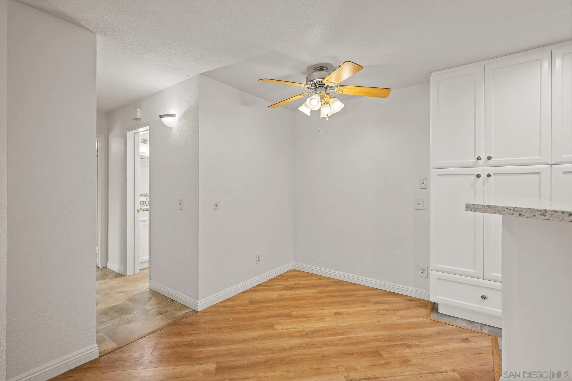 https://cdn.realtyfeed.com/cdn/127/250036308/37249730306f7f27d5d74079e6916501.webp