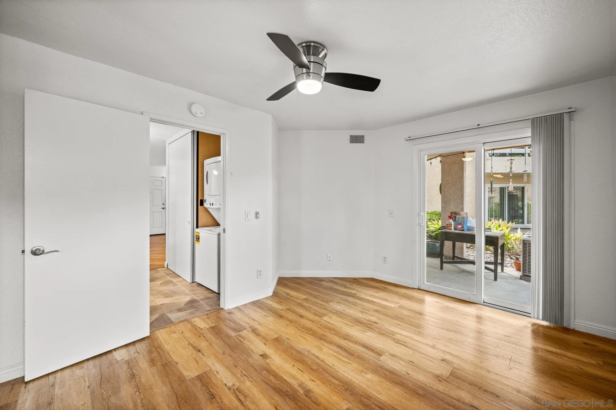 https://cdn.realtyfeed.com/cdn/127/250036308/683f8e64a981ce164ac9d001f3a98518.webp