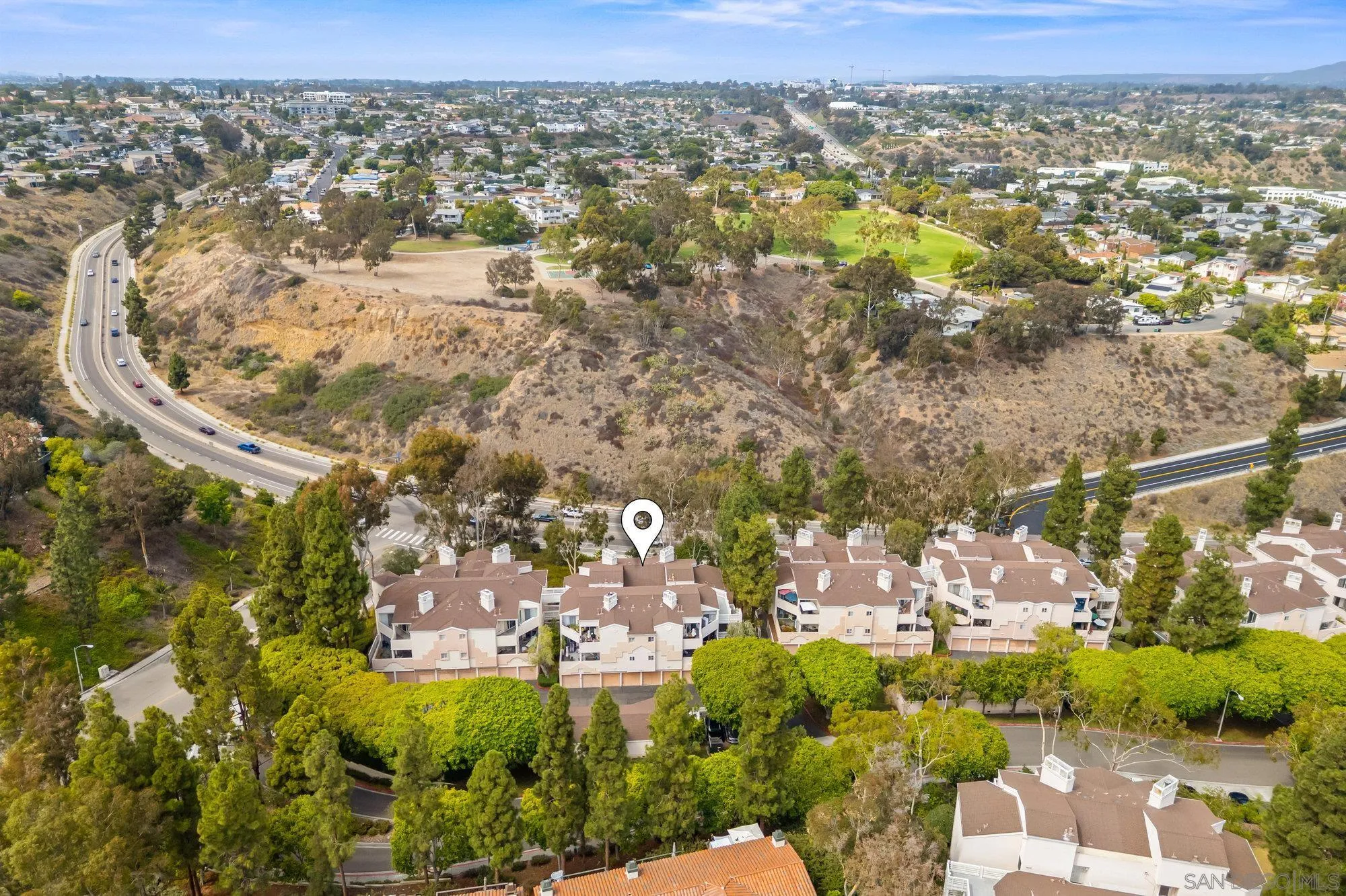 https://cdn.realtyfeed.com/cdn/127/250036308/ac22ff73bf63fac267af537e0d018adf.webp