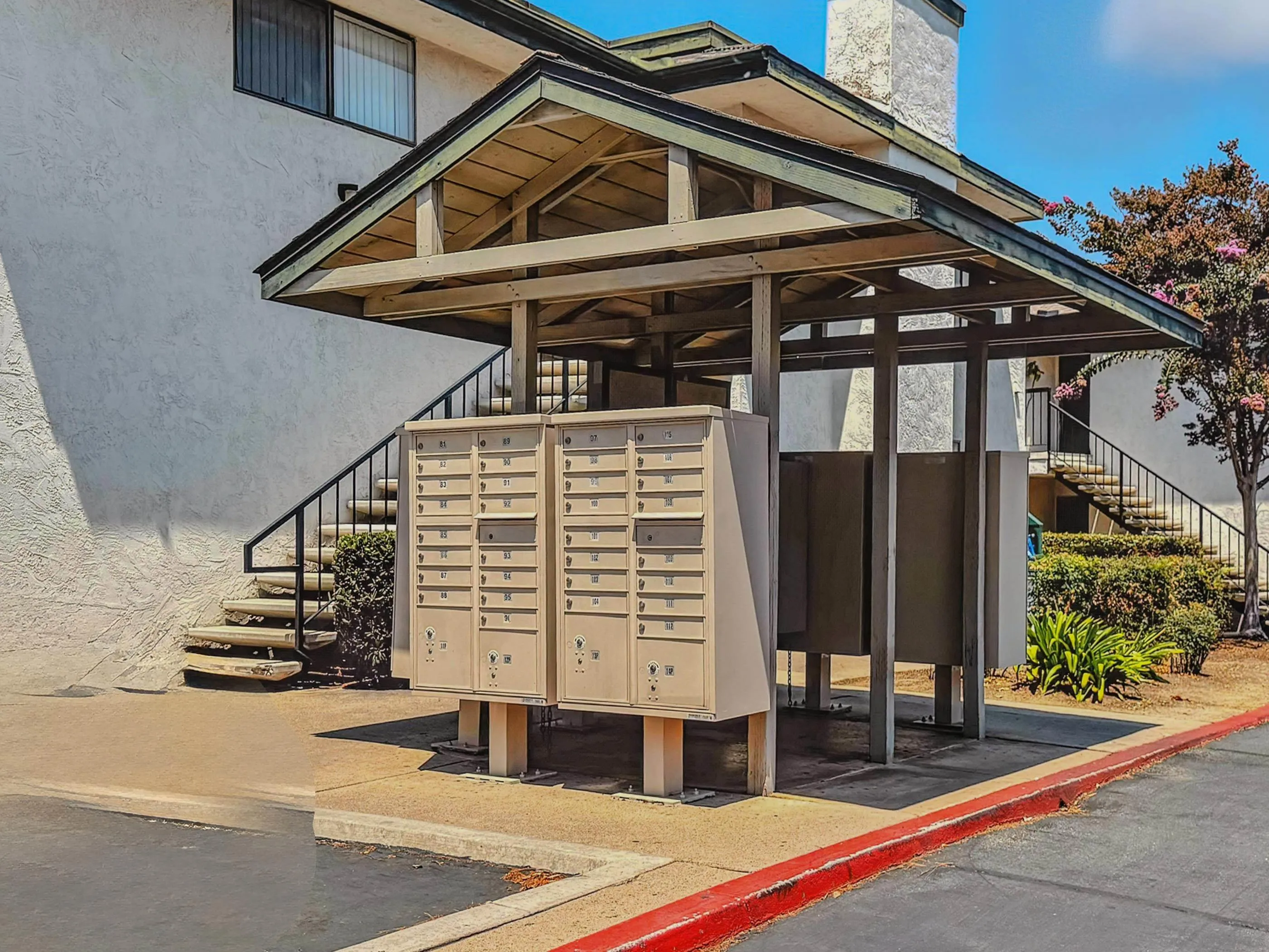 https://cdn.realtyfeed.com/cdn/127/250036309/084e66b0672c89a4802a792c032e2a81.webp
