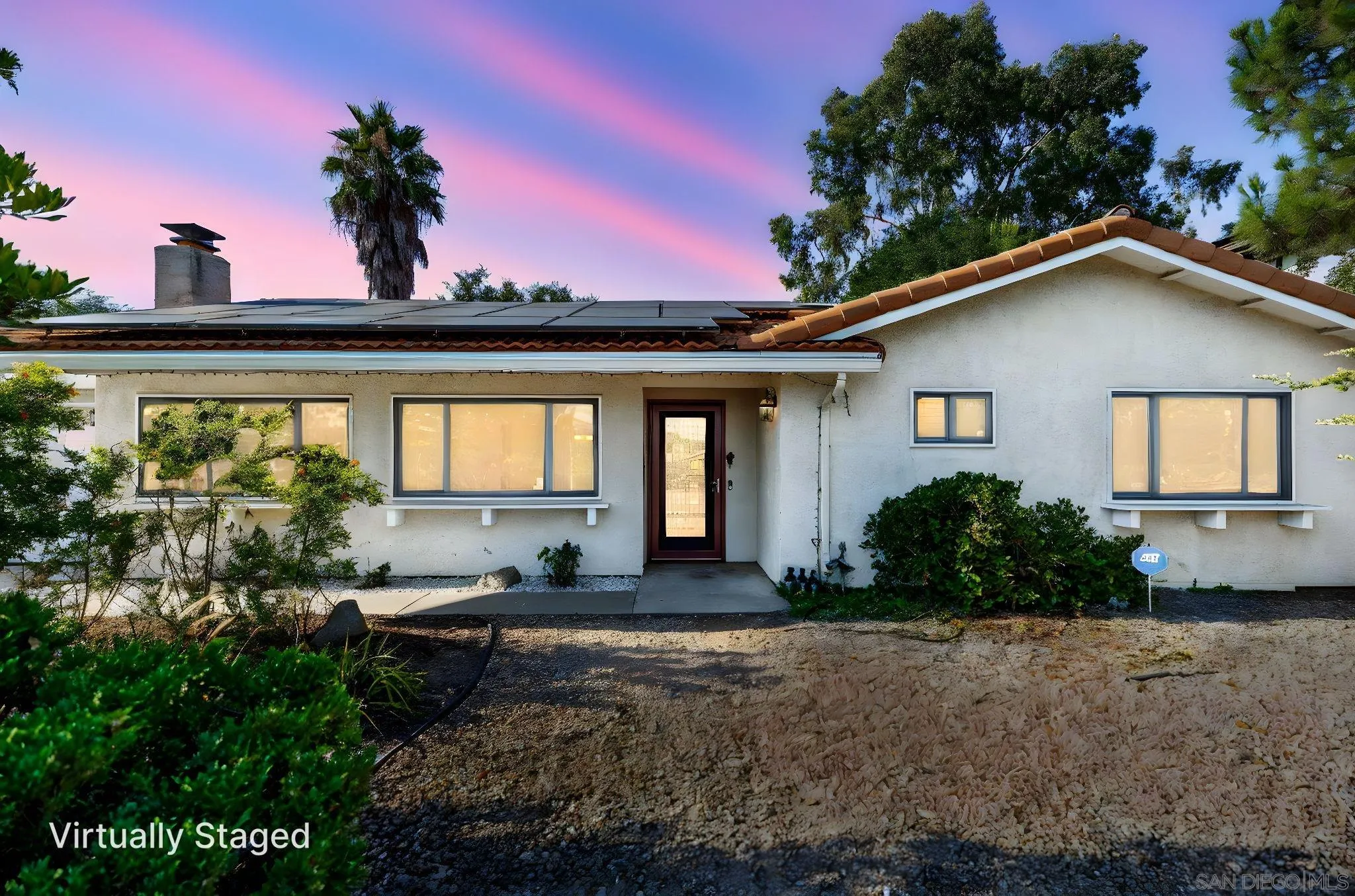 https://cdn.realtyfeed.com/cdn/127/250036311/700dde2cbf1f5862d09bf2d40075f58f.webp