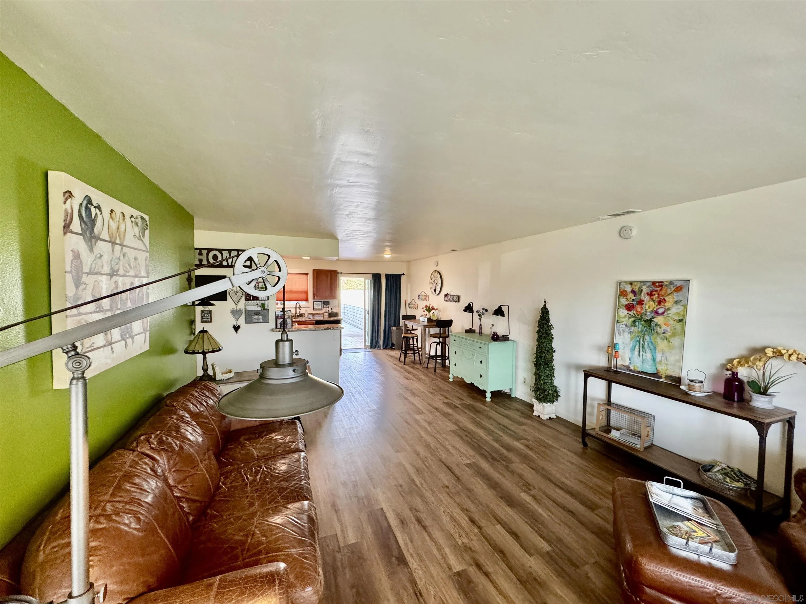 https://cdn.realtyfeed.com/cdn/127/250036313/e18acd7b417e2950d93a6ac3d90a5af2.webp