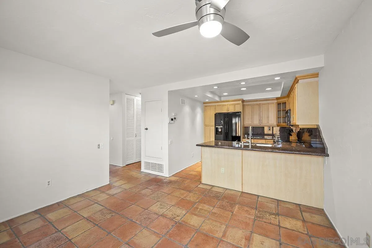 https://cdn.realtyfeed.com/cdn/127/250036318/9235201330f3e38d1567a4a484315e85.webp