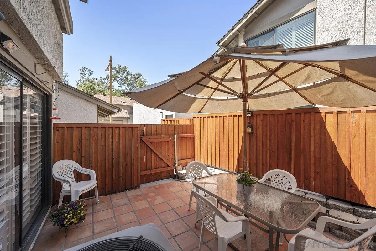 https://cdn.realtyfeed.com/cdn/127/250036318/c1d289aa73a78f8b74e2a387053afd7c.webp