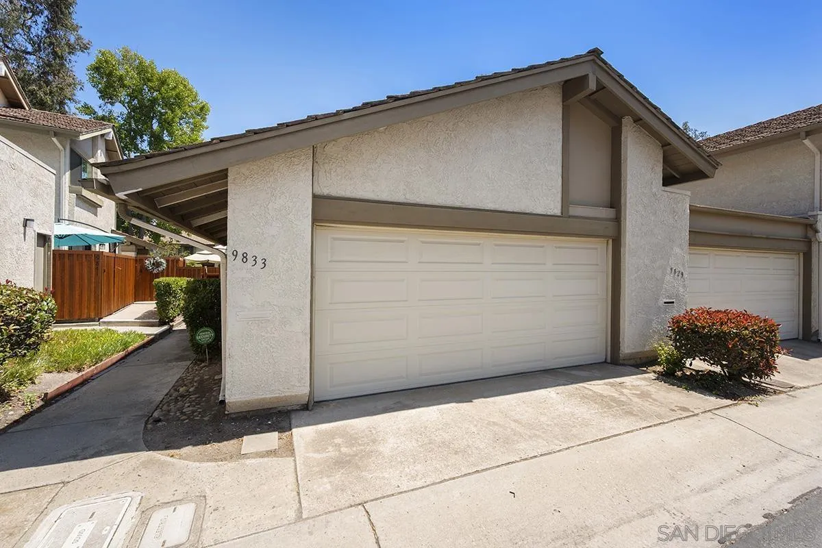 https://cdn.realtyfeed.com/cdn/127/250036318/db2343c1bd8cca5654d506daf3bbc989.webp