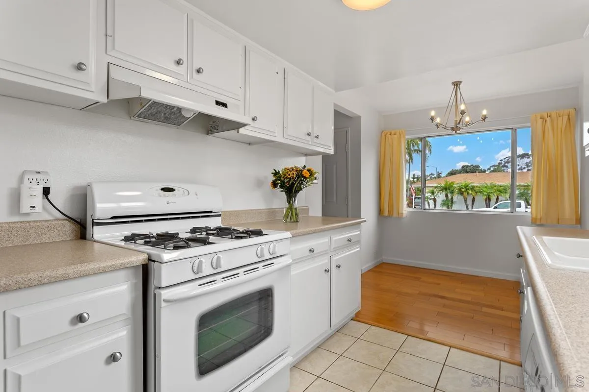 https://cdn.realtyfeed.com/cdn/127/250036319/f29b835dcc6fc20525564f3f2a85e342.webp
