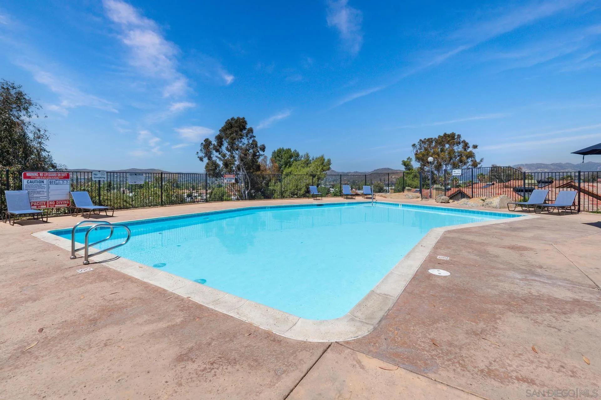 https://cdn.realtyfeed.com/cdn/127/250036320/1e18383f6e3056d926867ea316d03f46.webp