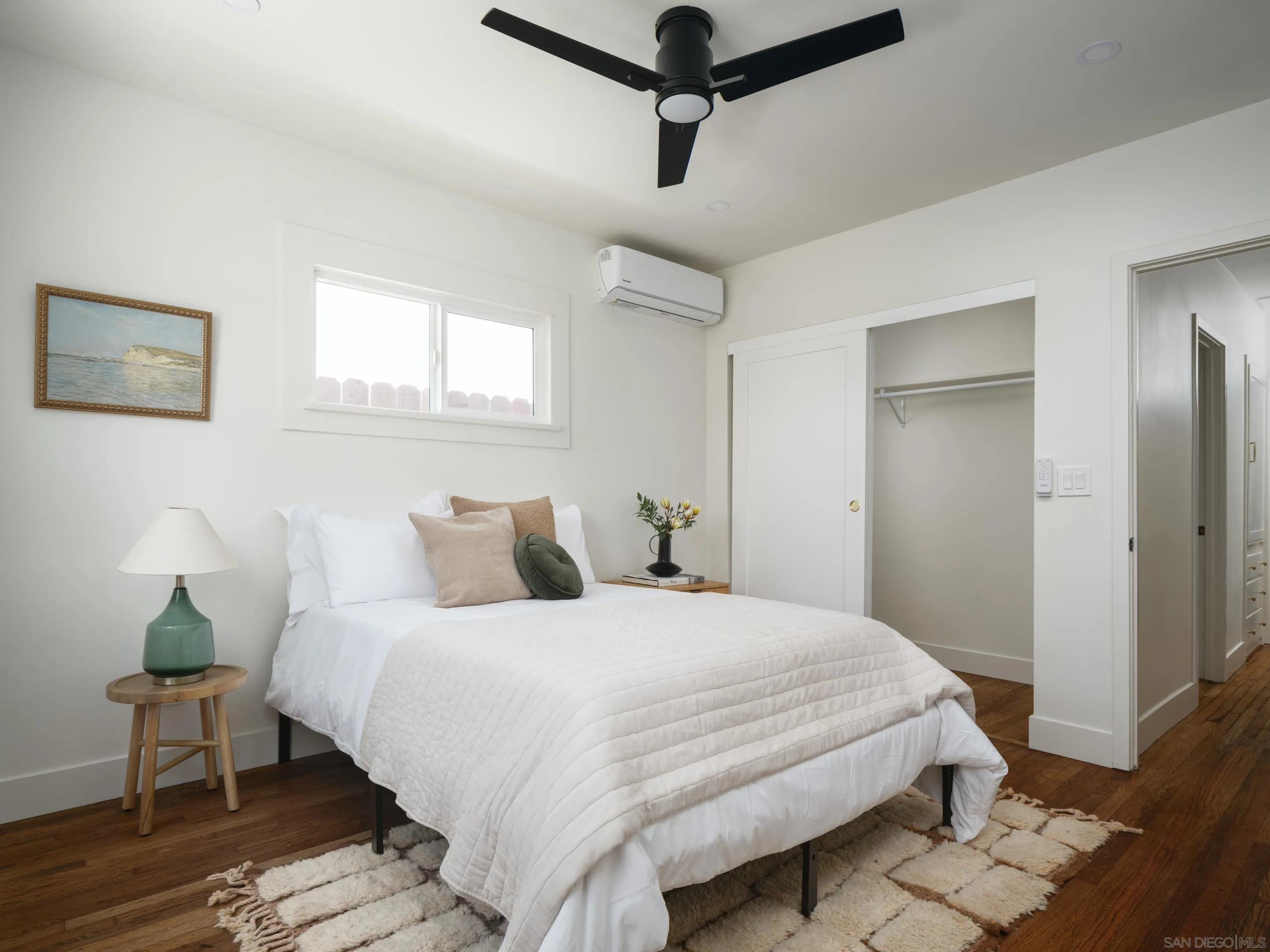 https://cdn.realtyfeed.com/cdn/127/250036321/823dd03a40d0c583a72889e518269519.webp