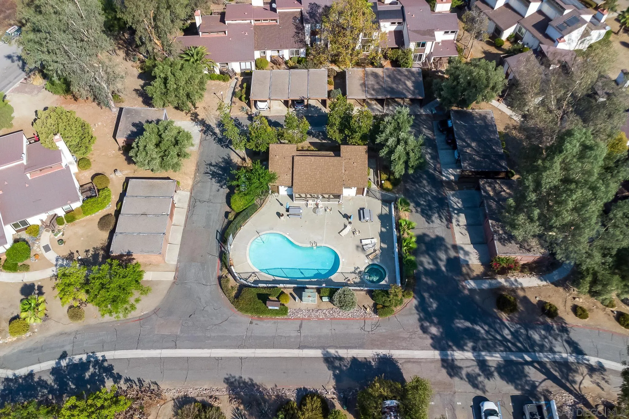 https://cdn.realtyfeed.com/cdn/127/250036324/0ad3063f0b91f7eb57b4e739eedffe3e.webp