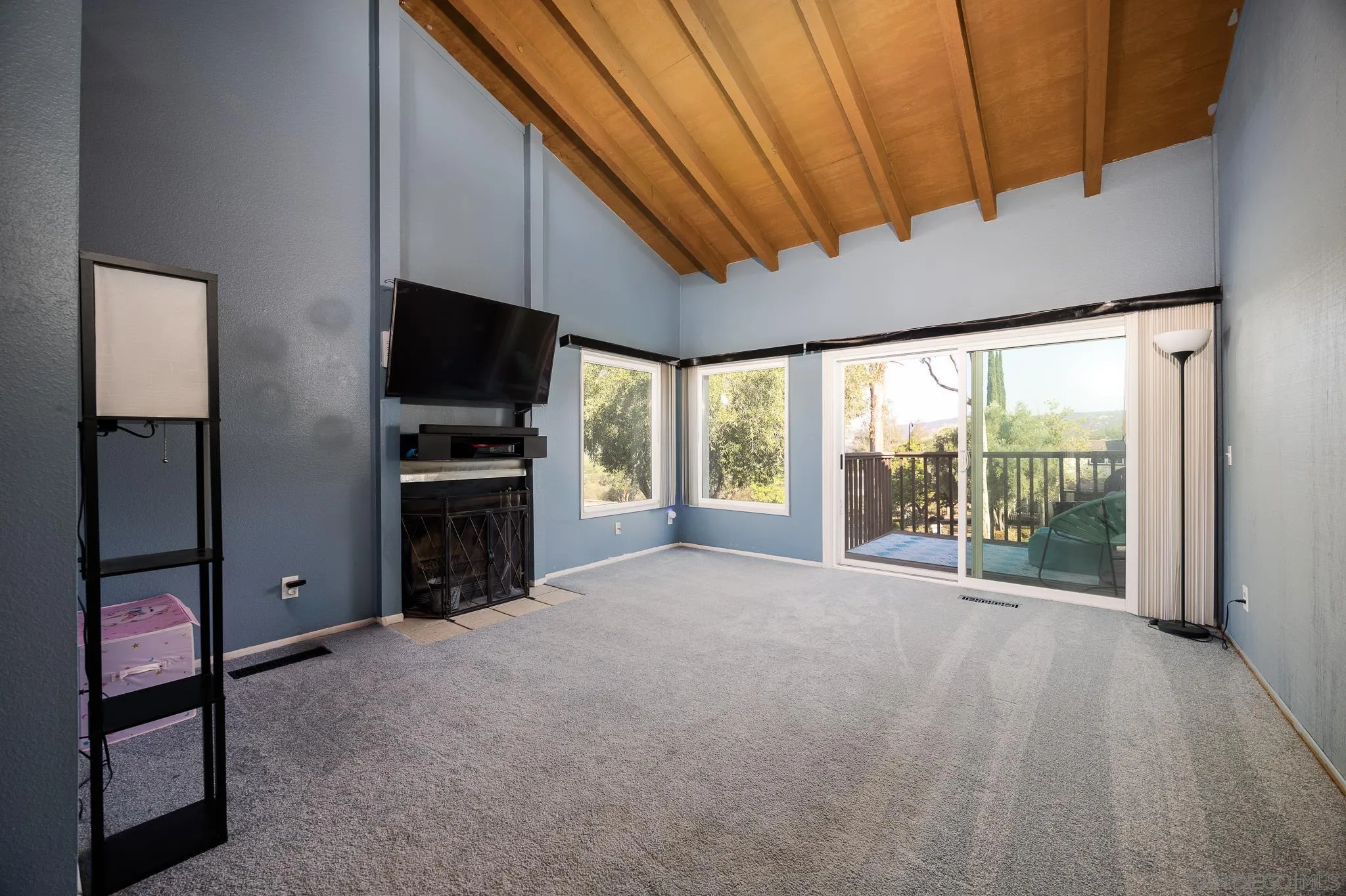 https://cdn.realtyfeed.com/cdn/127/250036324/66c46fdd225666e5fbb9b1f4b891e4a5.webp