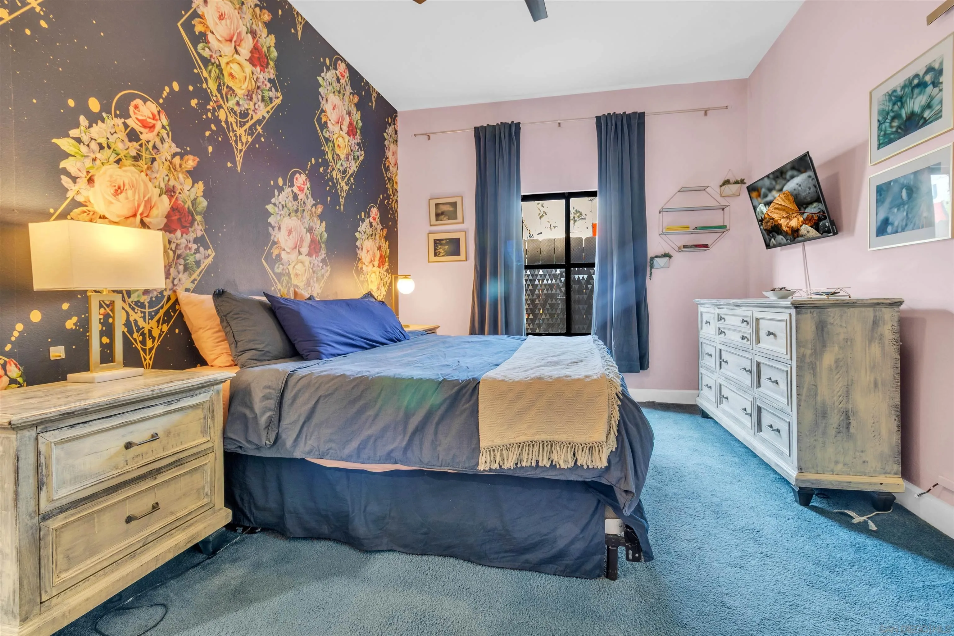 https://cdn.realtyfeed.com/cdn/127/250036325/6b4c13d8496e368784c6438936891c00.webp