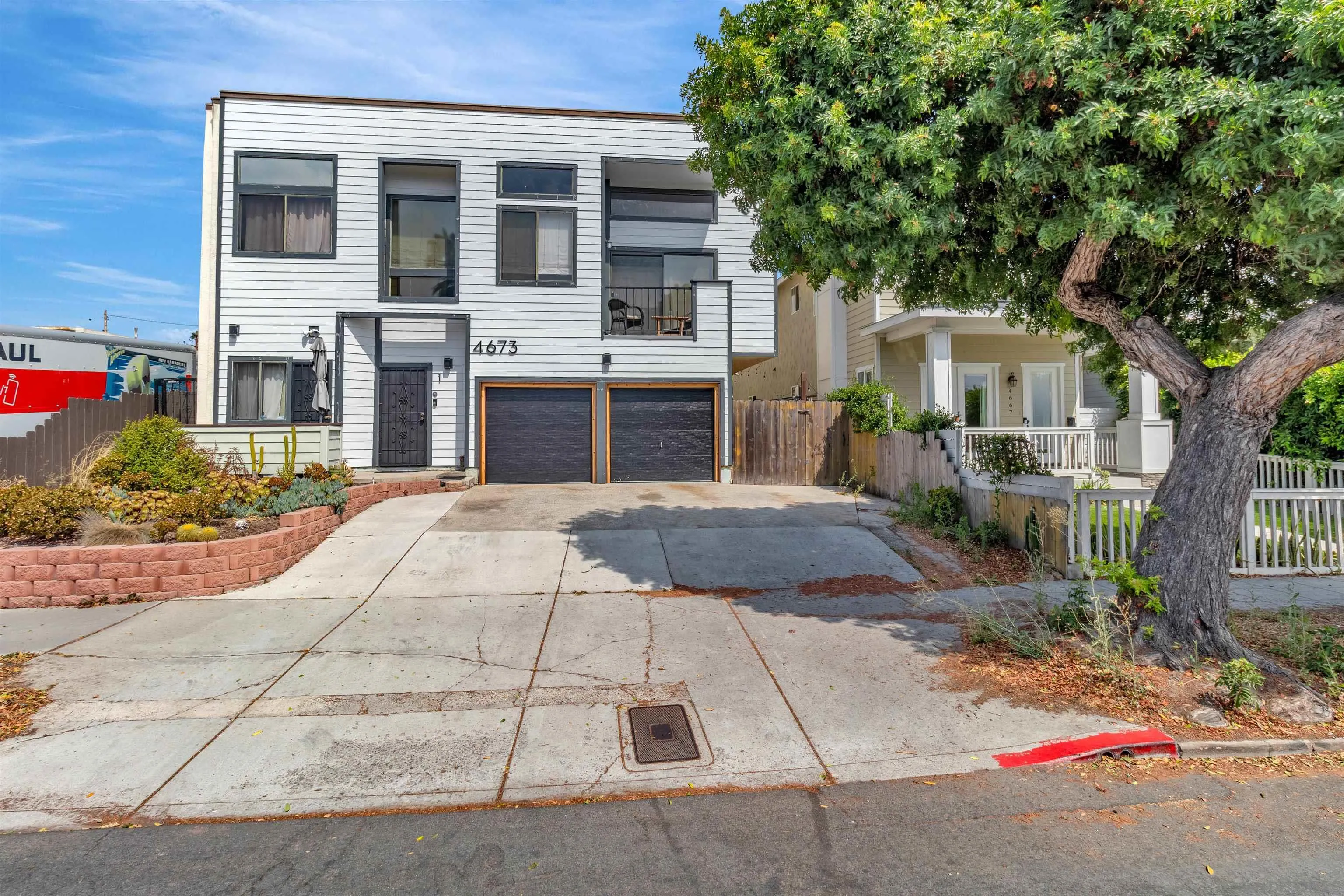 https://cdn.realtyfeed.com/cdn/127/250036325/bc0bd9389711d4ab75c37cbab20231da.webp