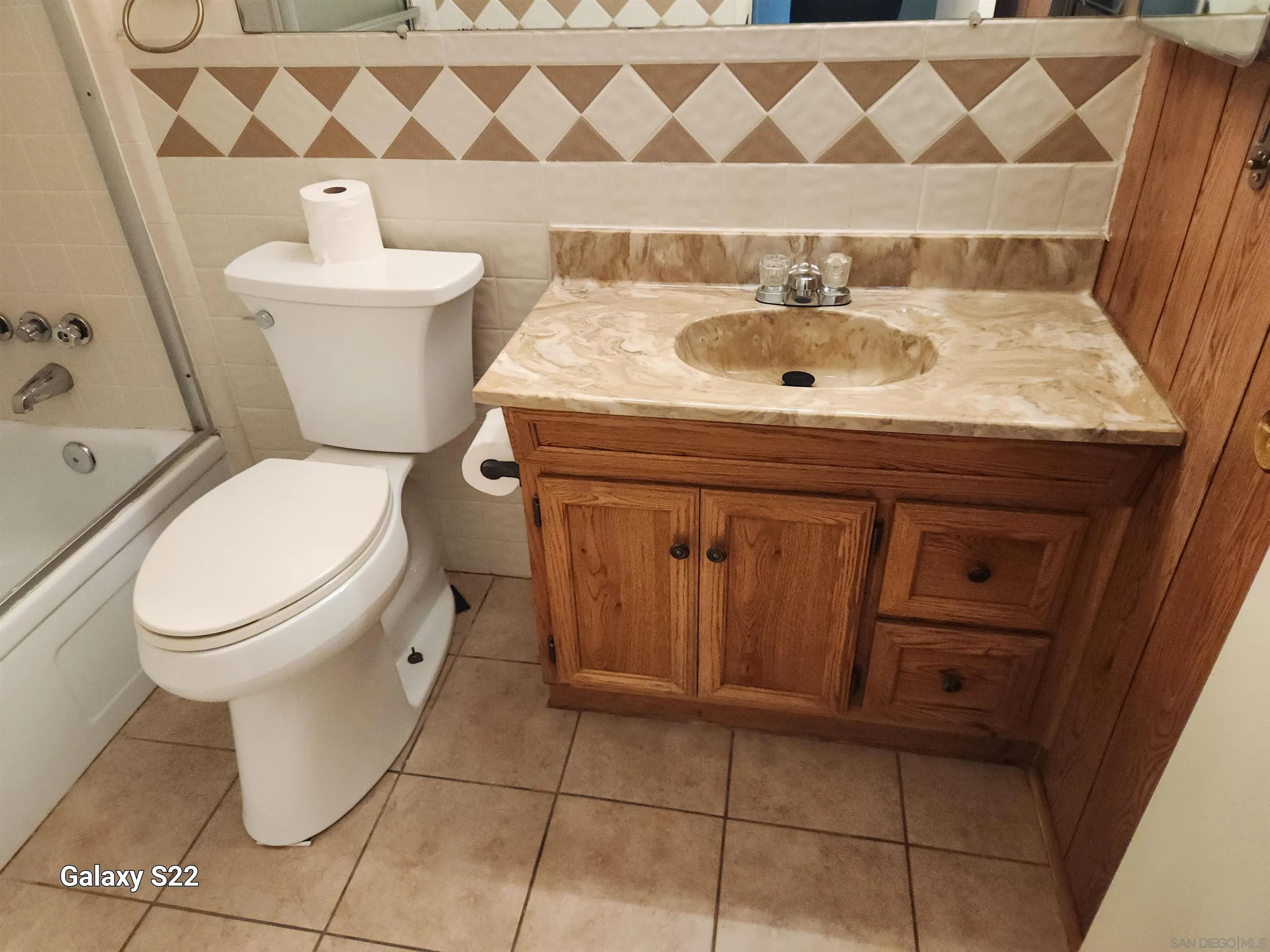https://cdn.realtyfeed.com/cdn/127/250036326/16cde1f33814e0c47f7d031eb3f215dc.webp