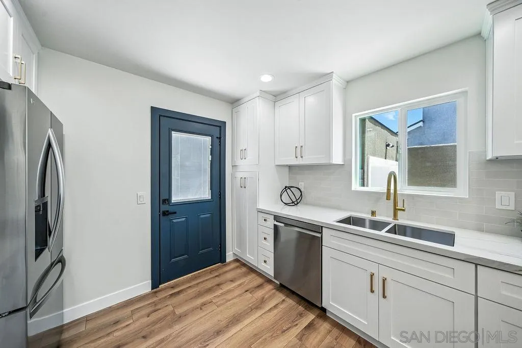 https://cdn.realtyfeed.com/cdn/127/250036329/ab4e7b3b923217226be9e57f0a18d3ae.webp