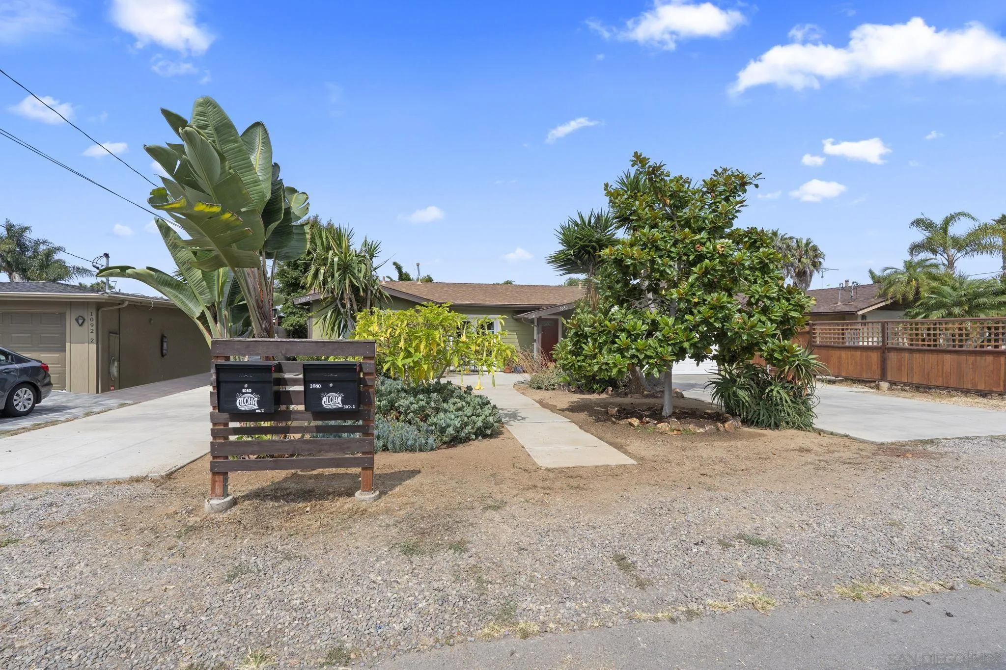 https://cdn.realtyfeed.com/cdn/127/250036331/d141acd54292b279806420a228de6f81.webp