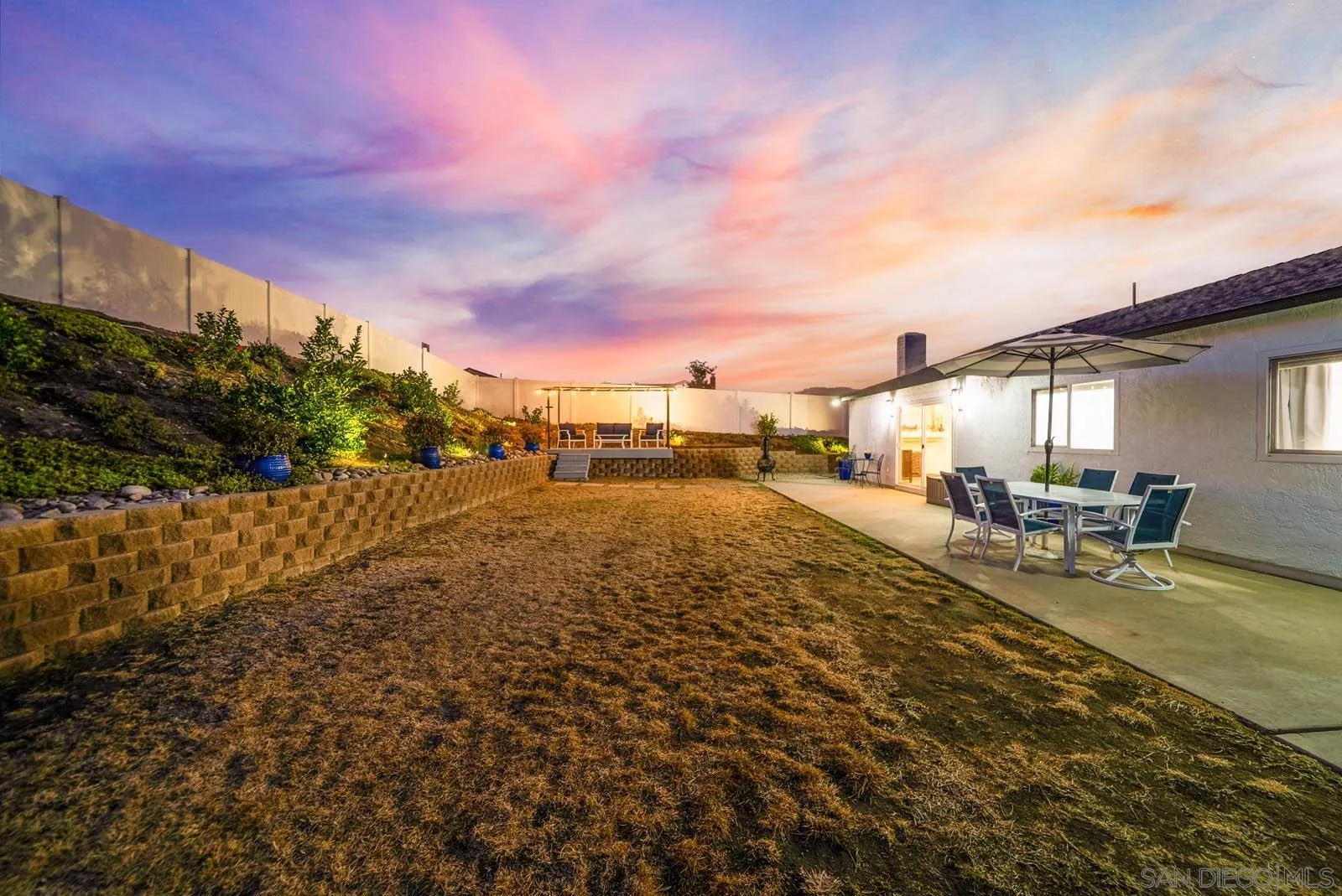 https://cdn.realtyfeed.com/cdn/127/250036332/19053239e88b25fd08835e1979fbdcc0.webp