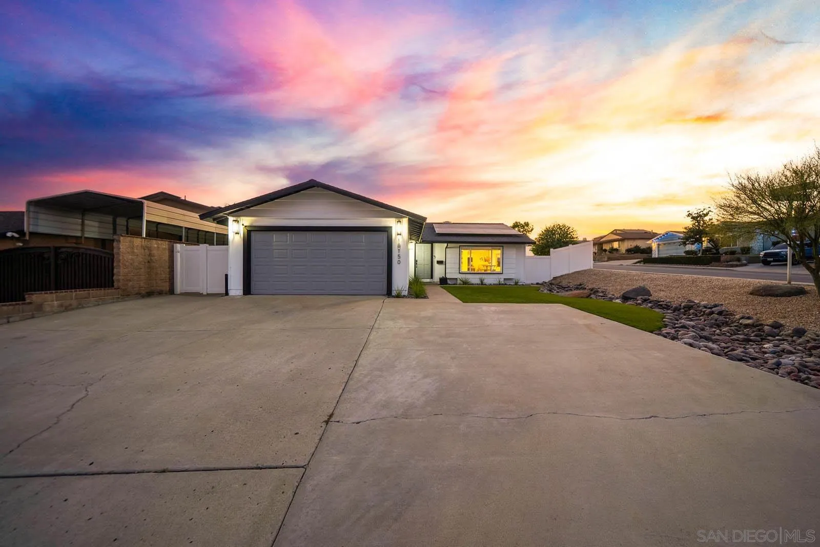 https://cdn.realtyfeed.com/cdn/127/250036332/b84e724ec4618edaeb8110fe0ce40b27.webp