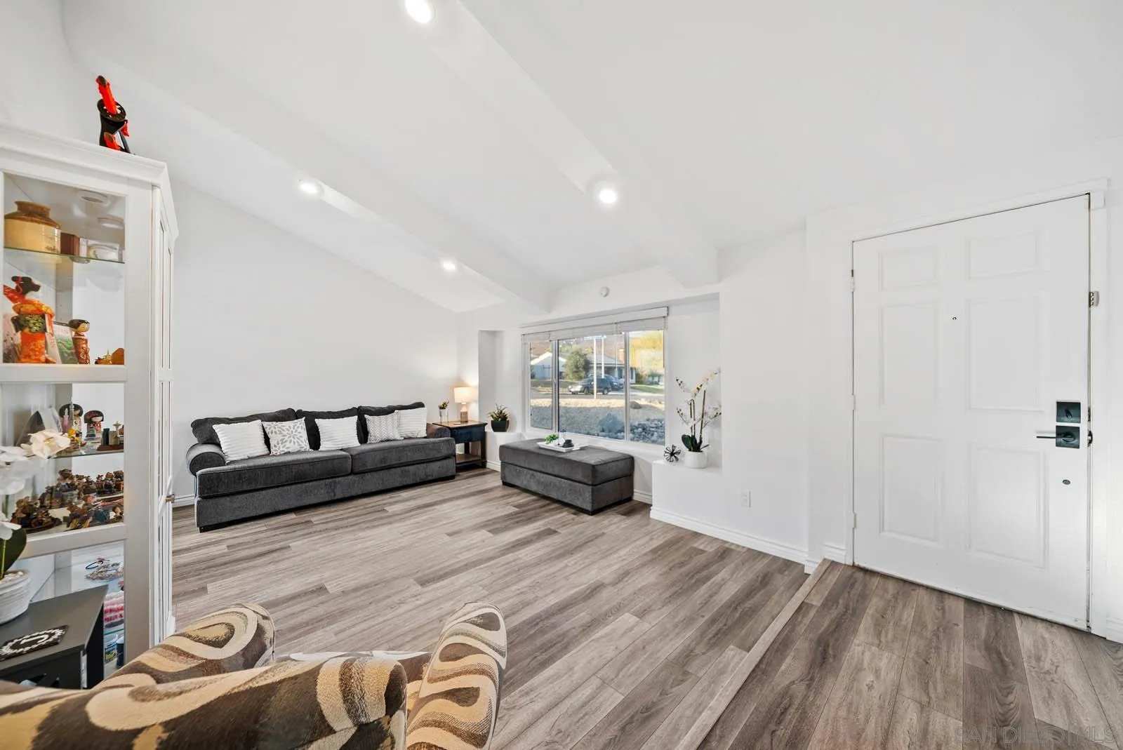 https://cdn.realtyfeed.com/cdn/127/250036332/cd95e7f39b958cc9fc7e252027427255.webp
