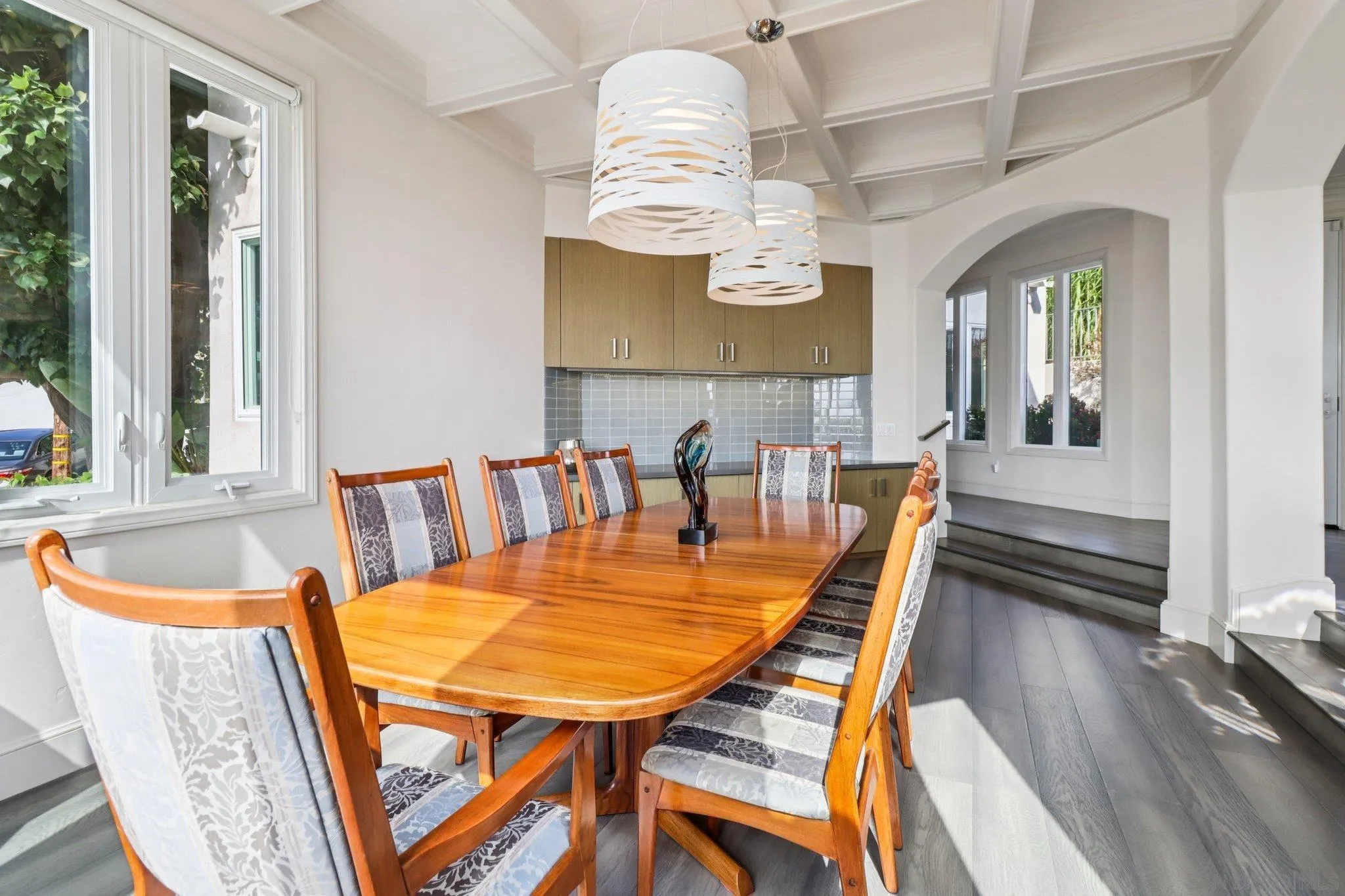 https://cdn.realtyfeed.com/cdn/127/250036338/f5ecd49b587d9138de8fe507bb156642.webp
