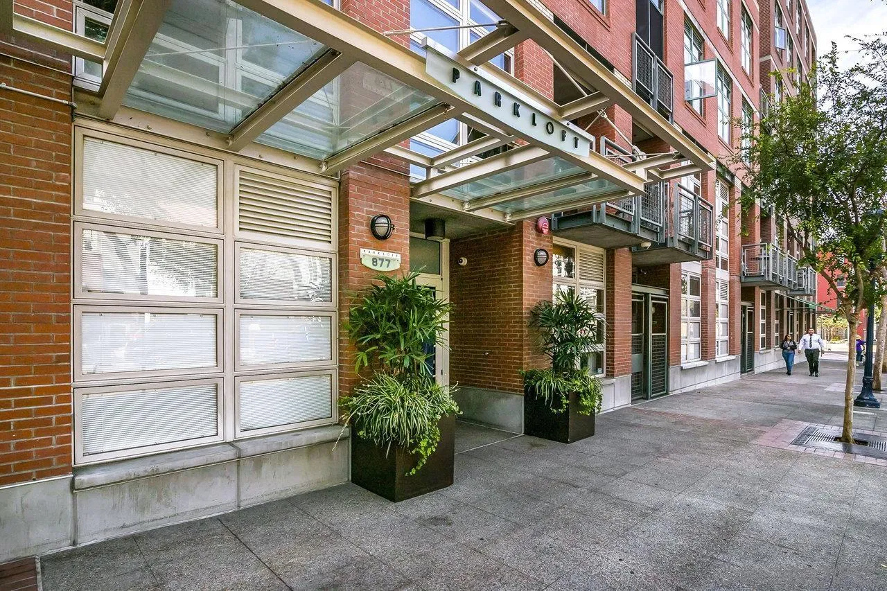 https://cdn.realtyfeed.com/cdn/127/250036340/57f1e66dc0ec5c23c30d2e1f1b66f9de.webp