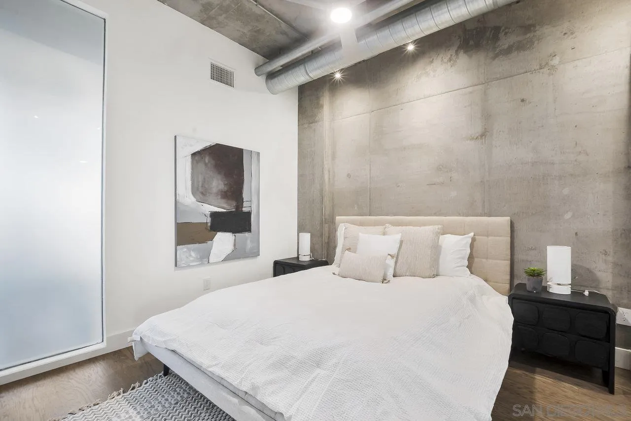 https://cdn.realtyfeed.com/cdn/127/250036340/7a35d16f1690f7818edb96d41ebb4794.webp