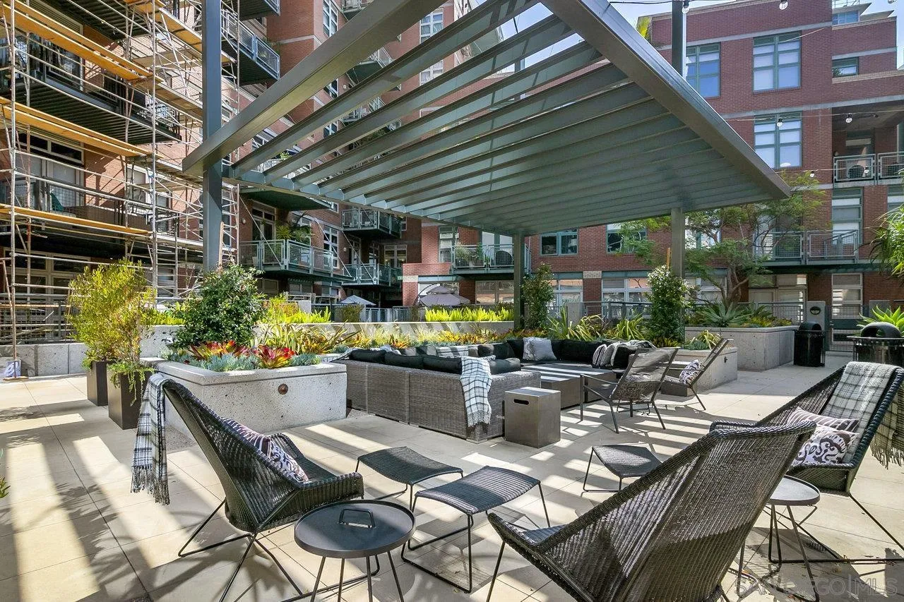 https://cdn.realtyfeed.com/cdn/127/250036340/ba2ecb36f1426e9d83cbf7e78a758367.webp
