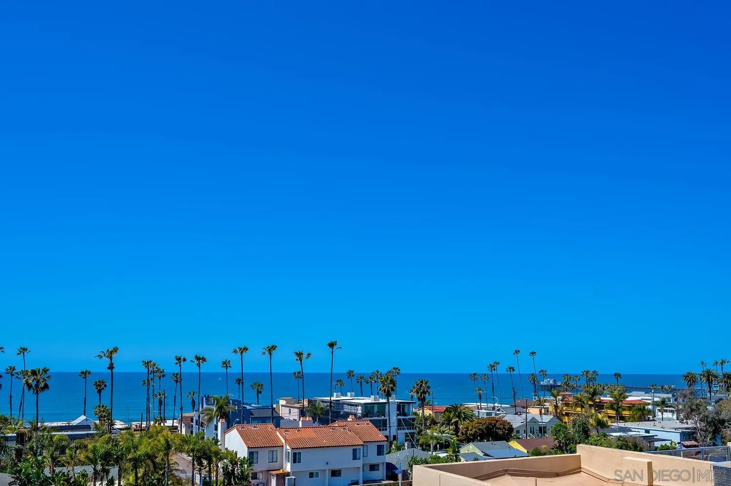 https://cdn.realtyfeed.com/cdn/127/250036344/711da5dd1d34c9f2f8a142a5d2782ea0.webp