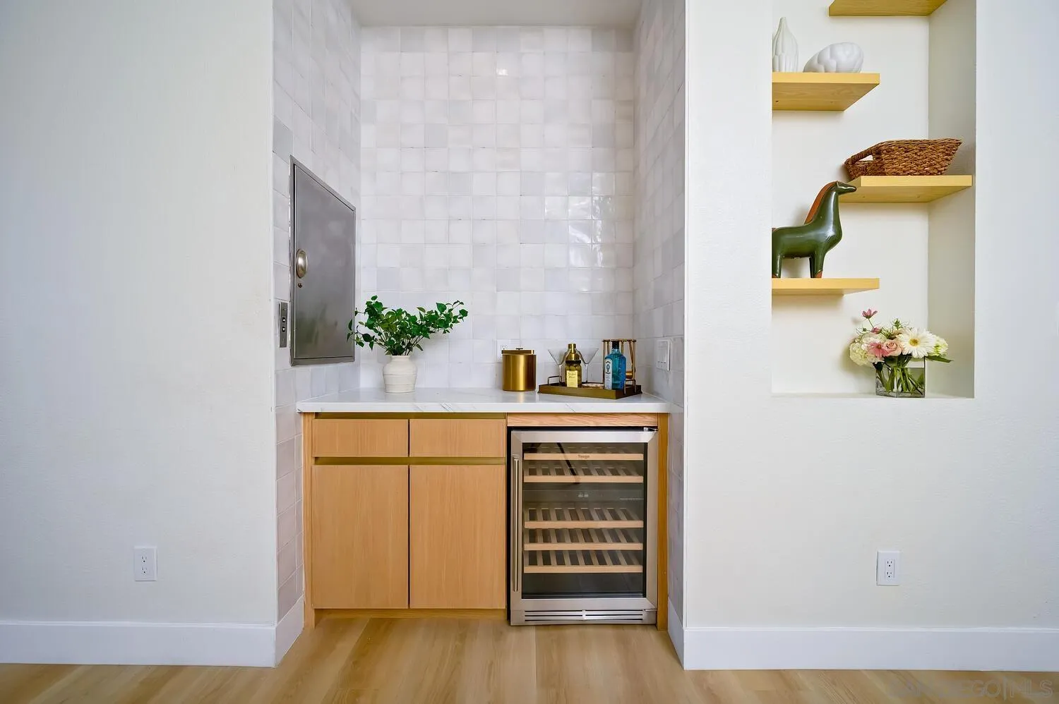 https://cdn.realtyfeed.com/cdn/127/250036344/ae3cc81de423be9d3b3d999720aa064e.webp